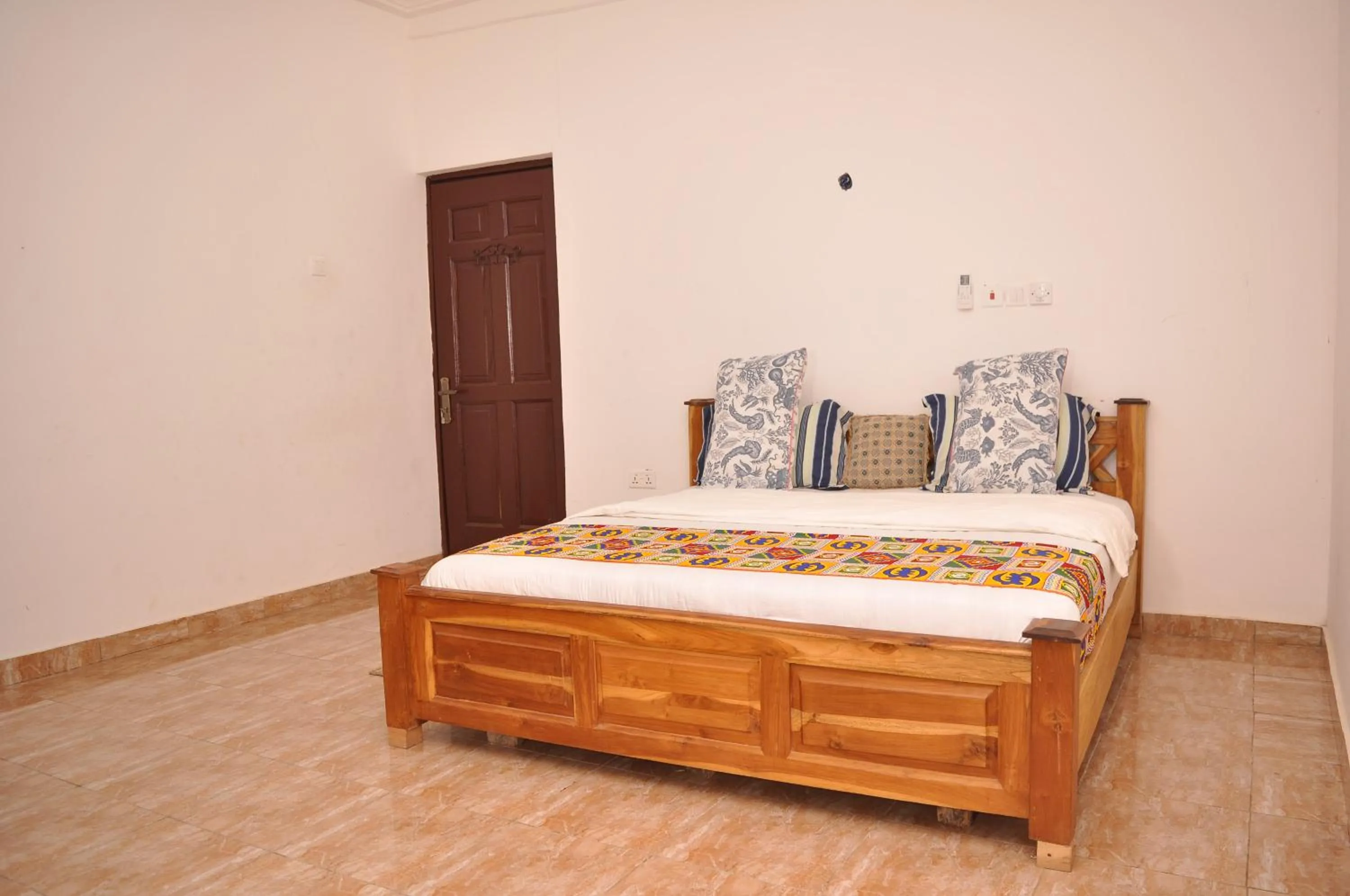 Bed in BB Tributary Hotel