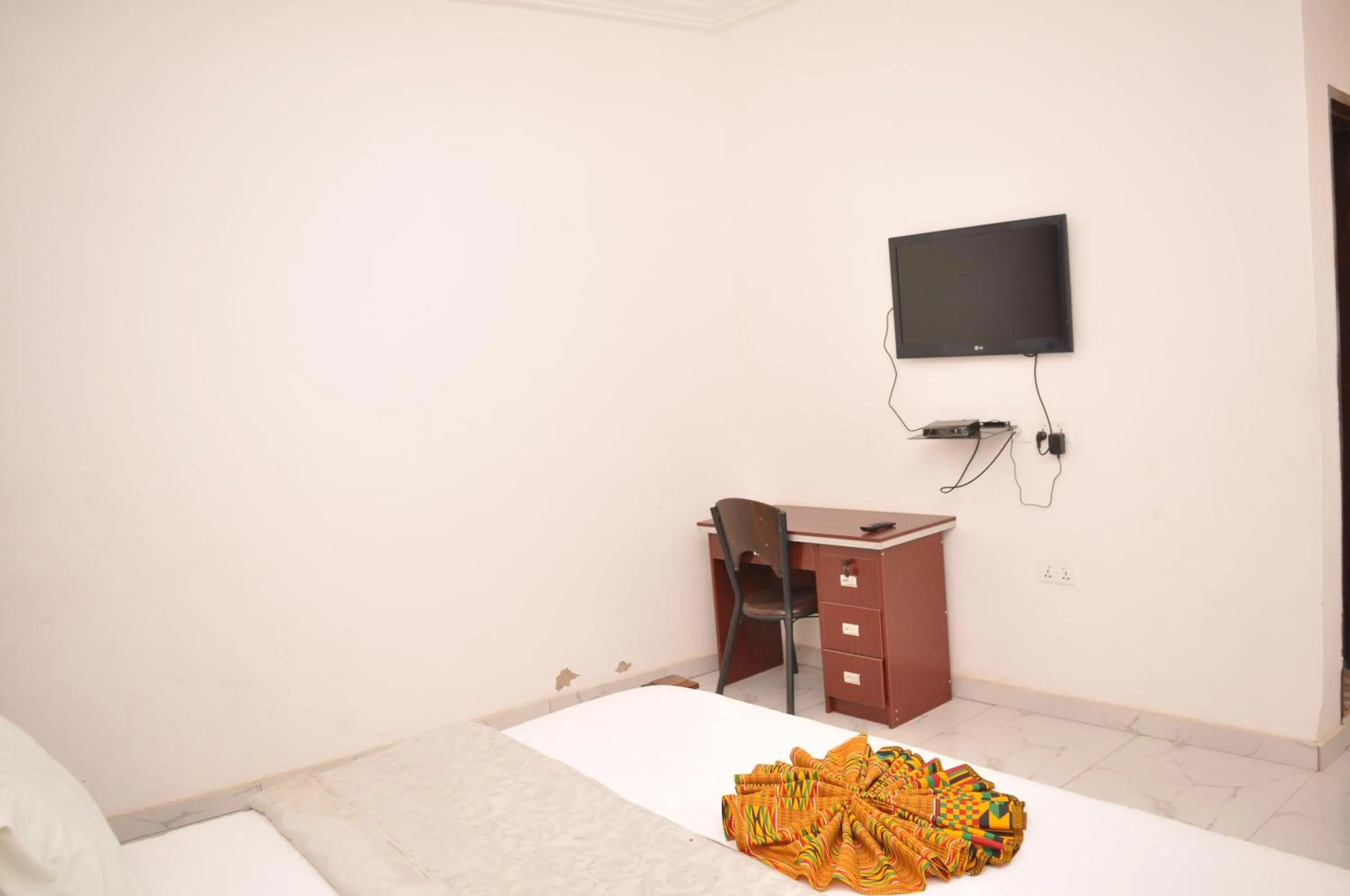 Bed in BB Tributary Hotel