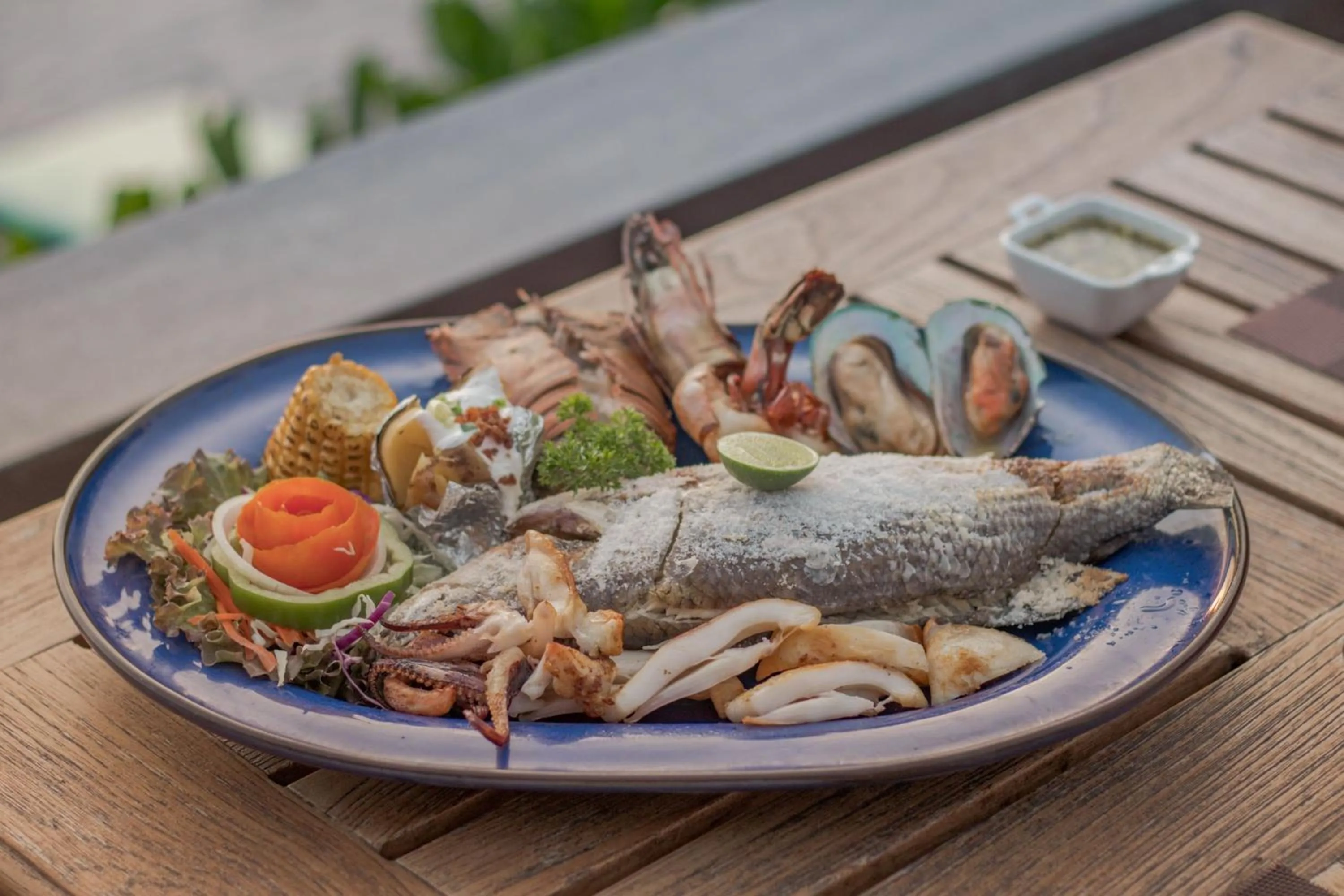 Restaurant/places to eat in Ao Prao Resort