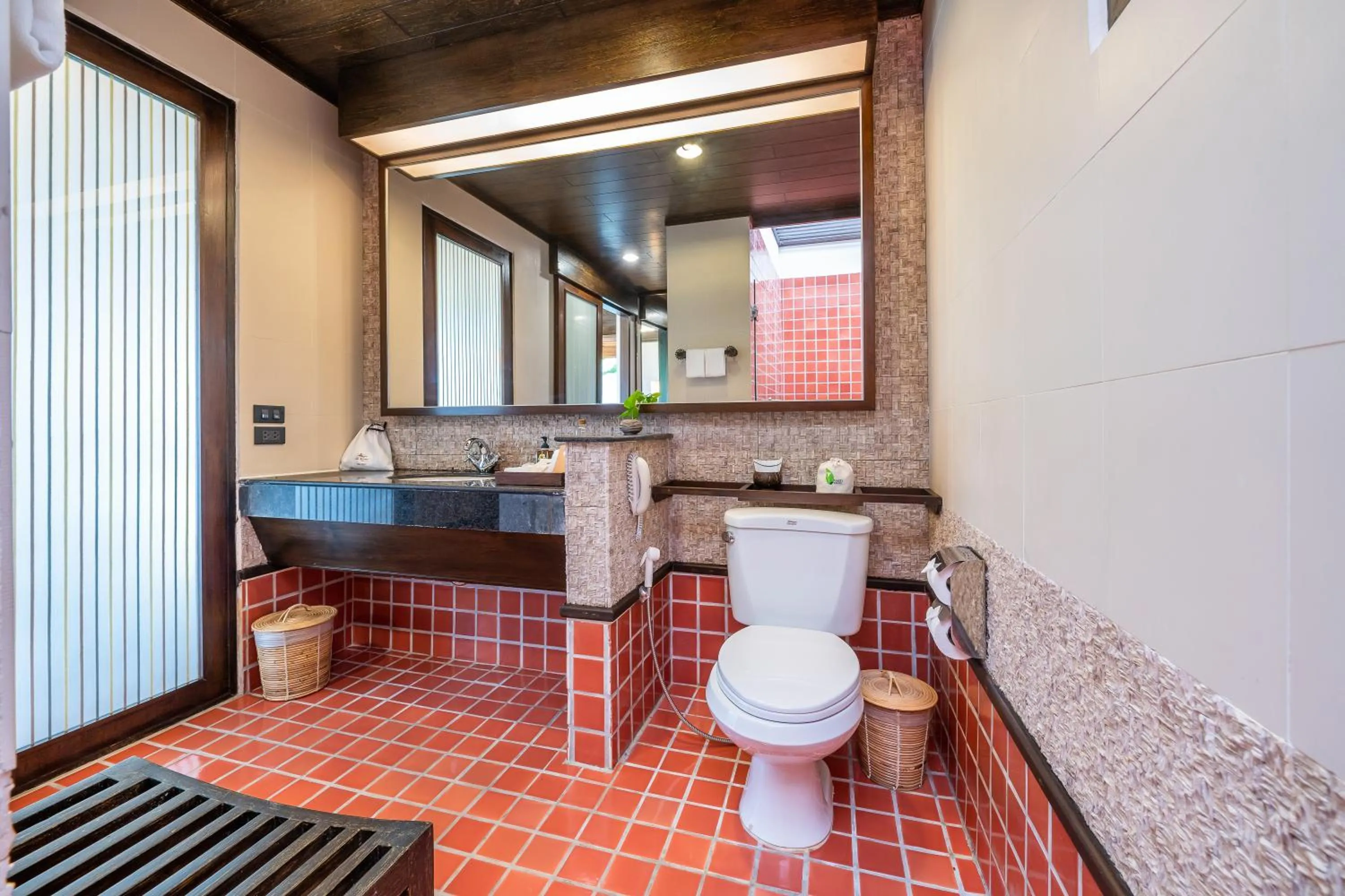 Bathroom in Le Vimarn Cottages & Spa