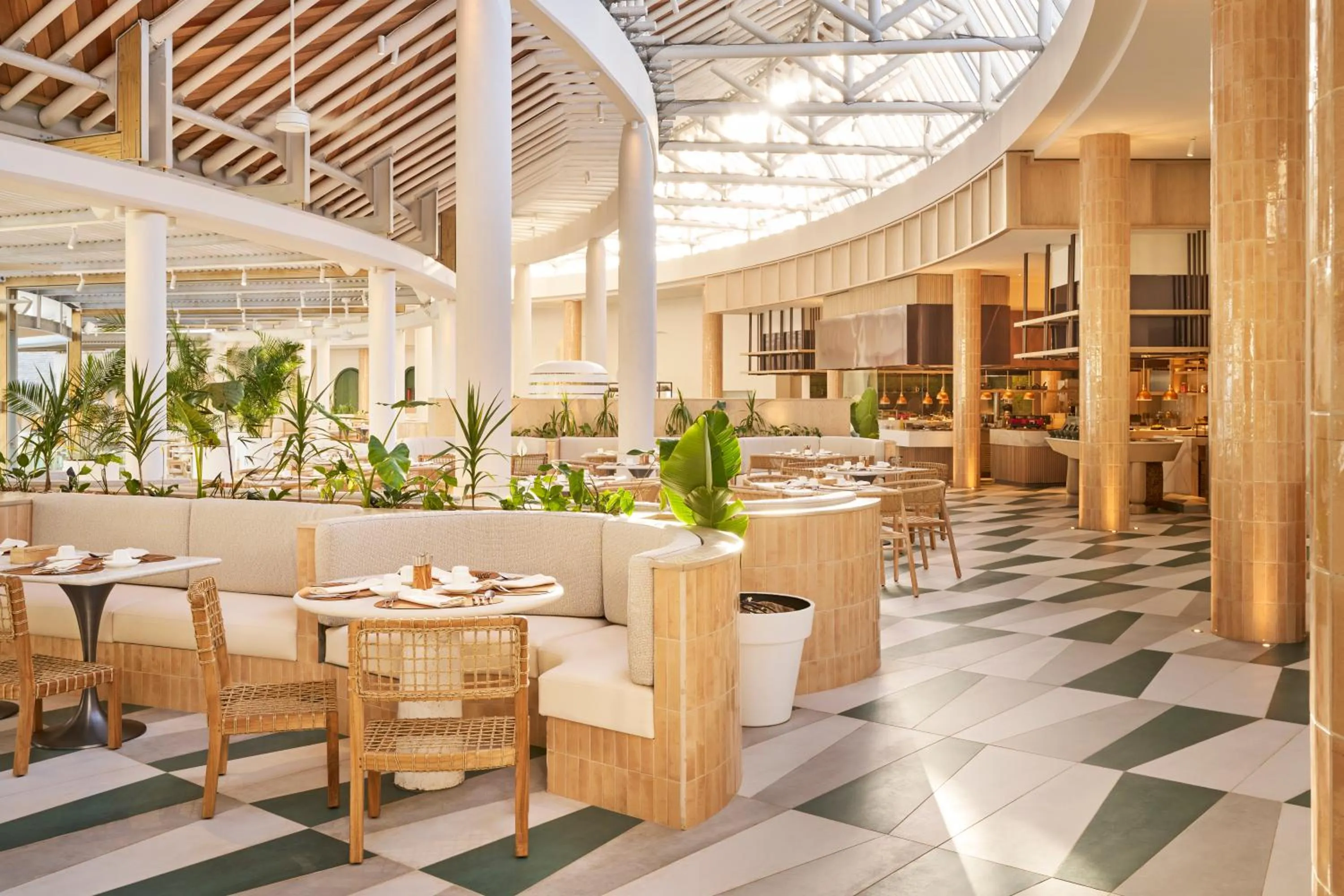 Restaurant/places to eat in LUX* Belle Mare Resort & Villas