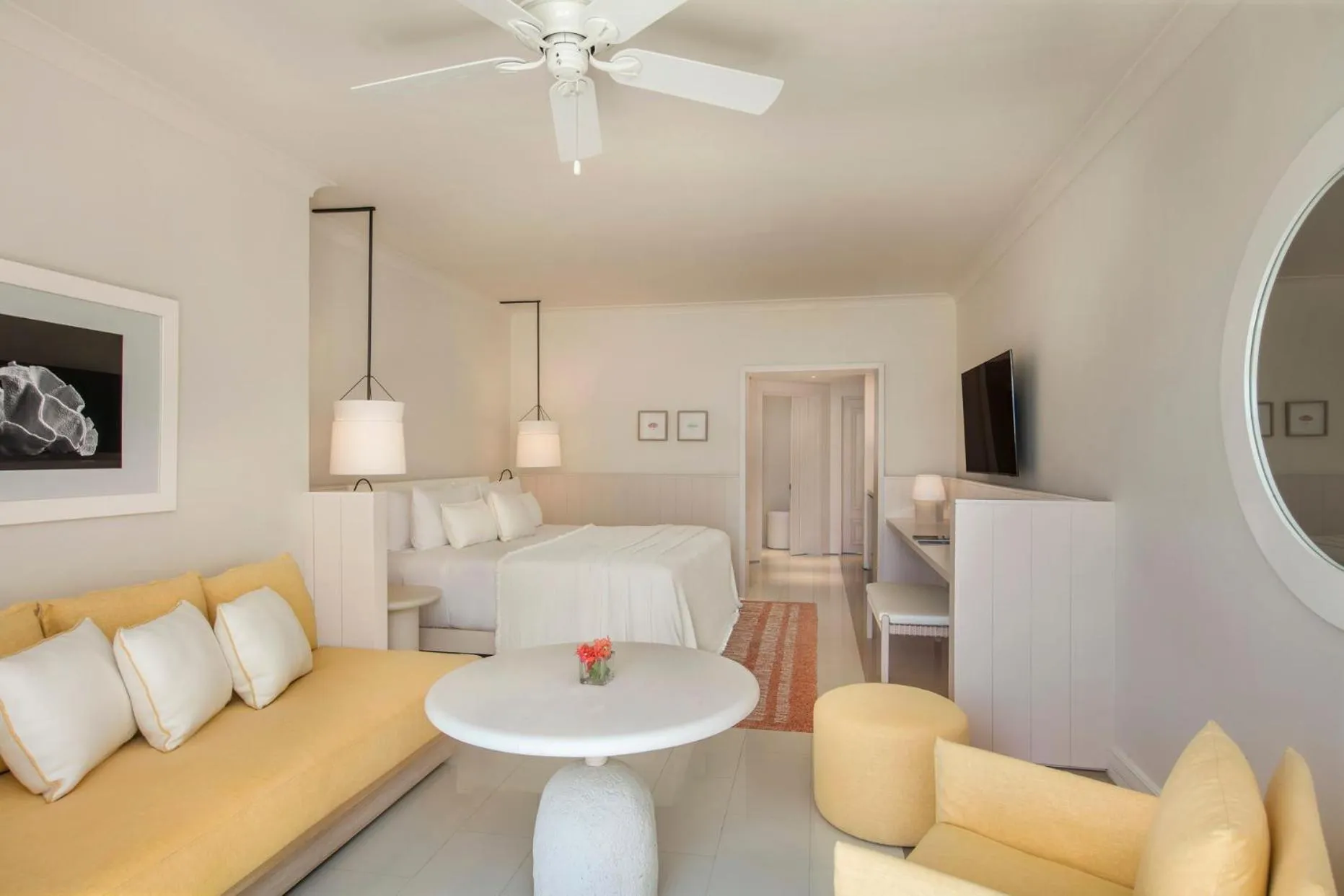 Bedroom, Bed in LUX* Belle Mare Resort & Villas