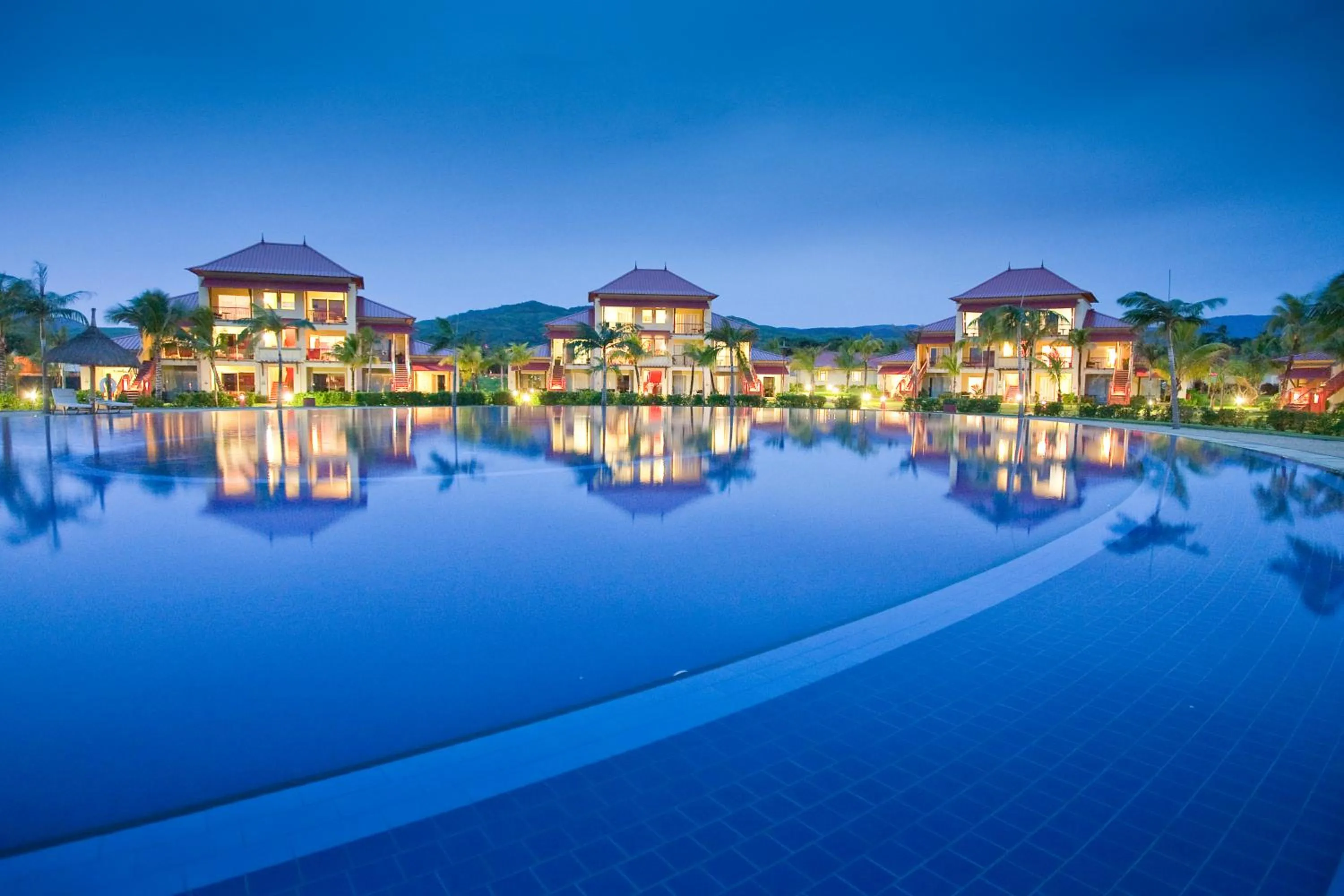 Property building in Tamassa Bel Ombre