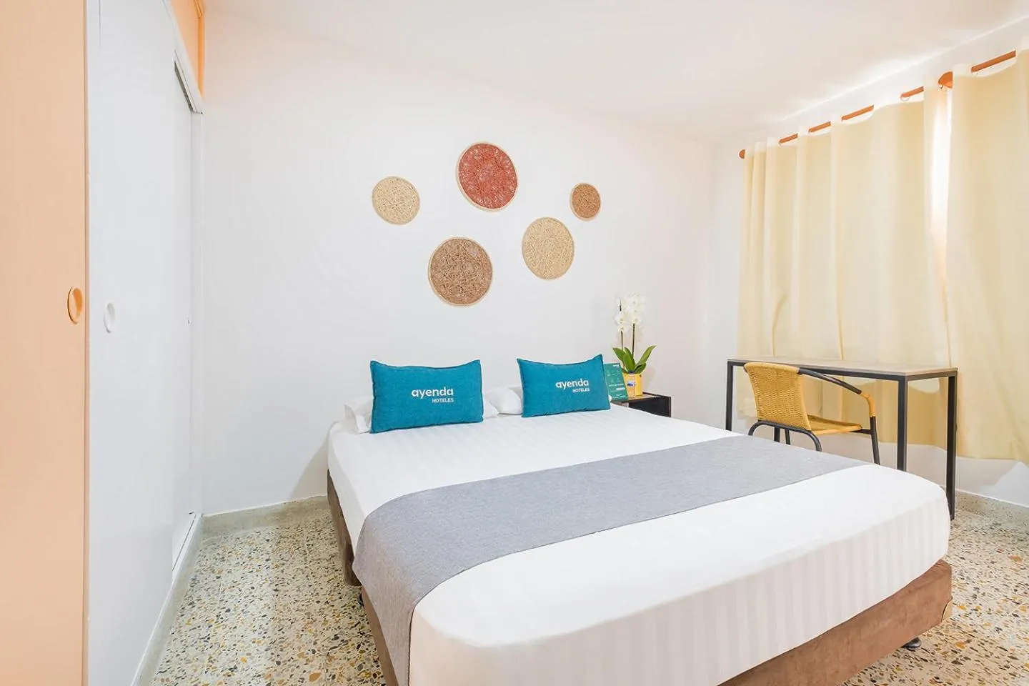 Bed in Casa de Pinos Hotel