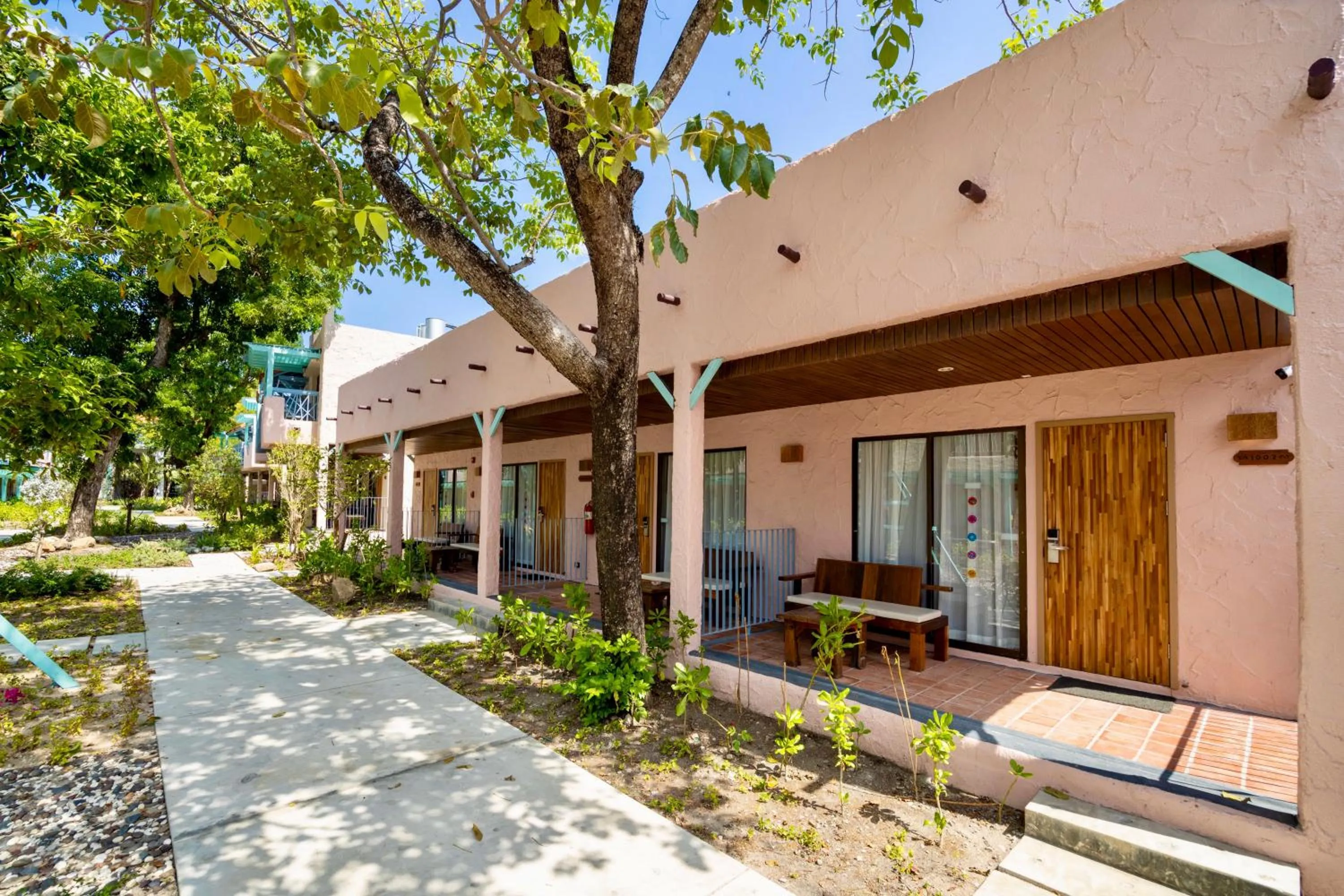 Property building in Baan Samui Resort - SHA Extra Plus