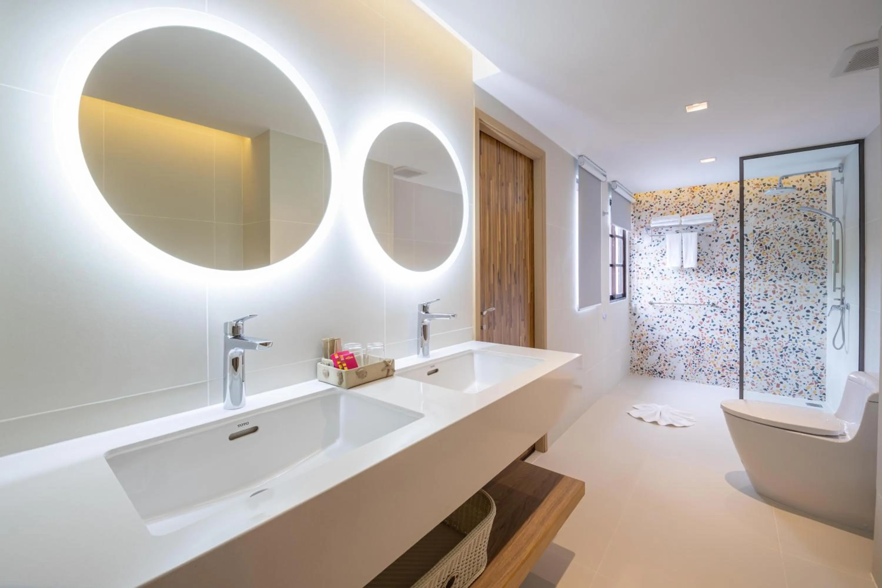 Shower in Baan Samui Resort - SHA Extra Plus