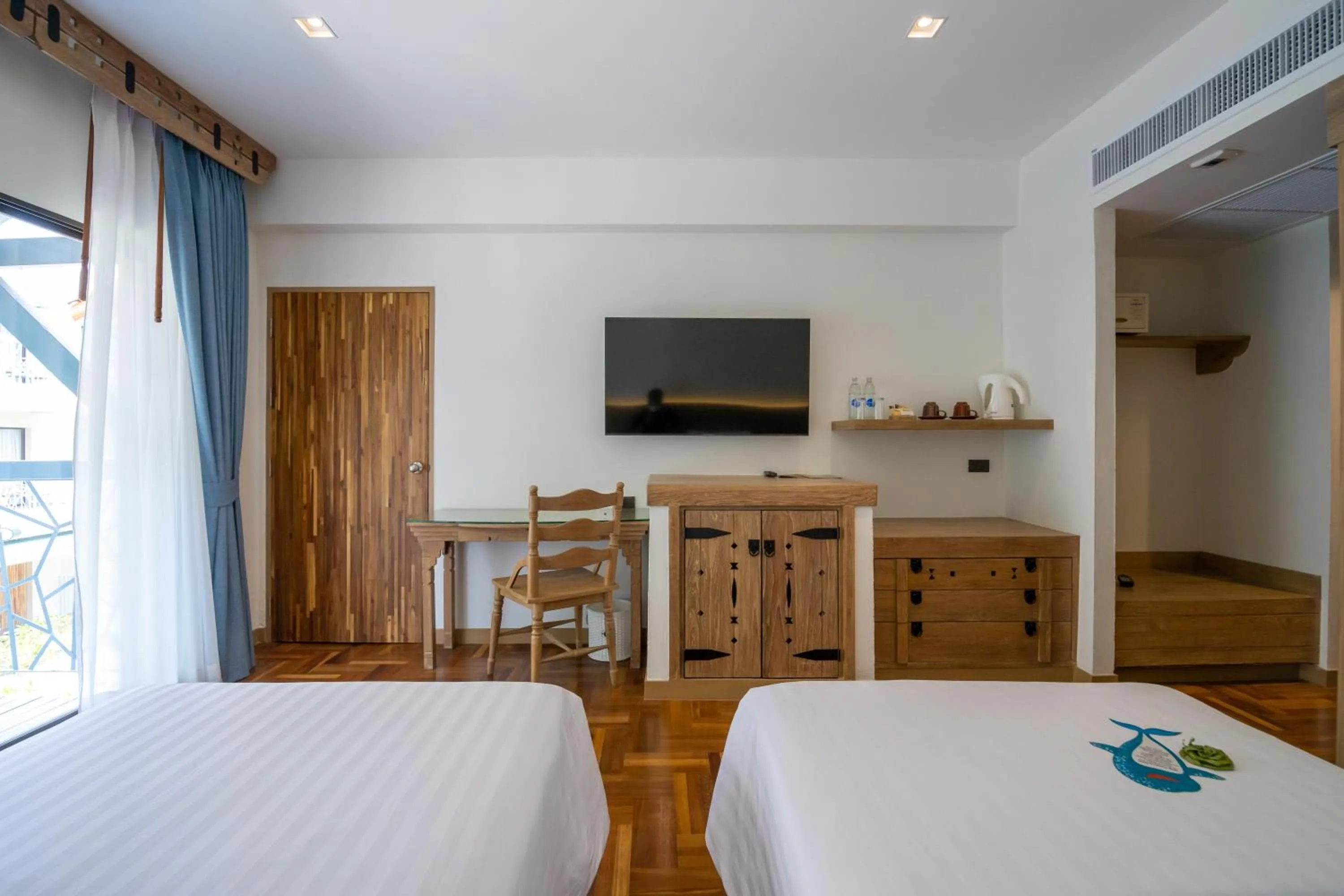 Bed in Baan Samui Resort - SHA Extra Plus