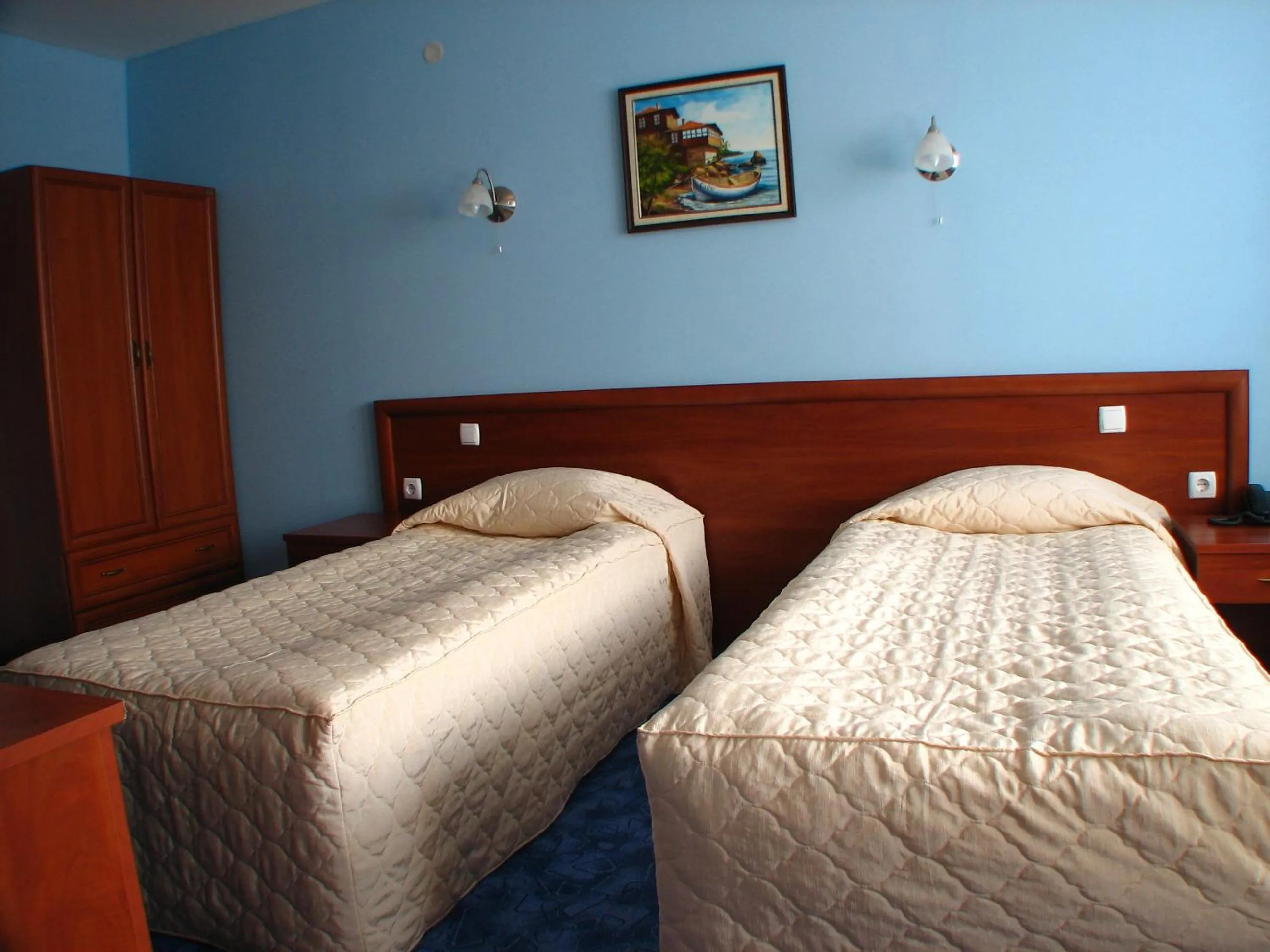 Photo of the whole room, Bed in Bariakov Family Hotel