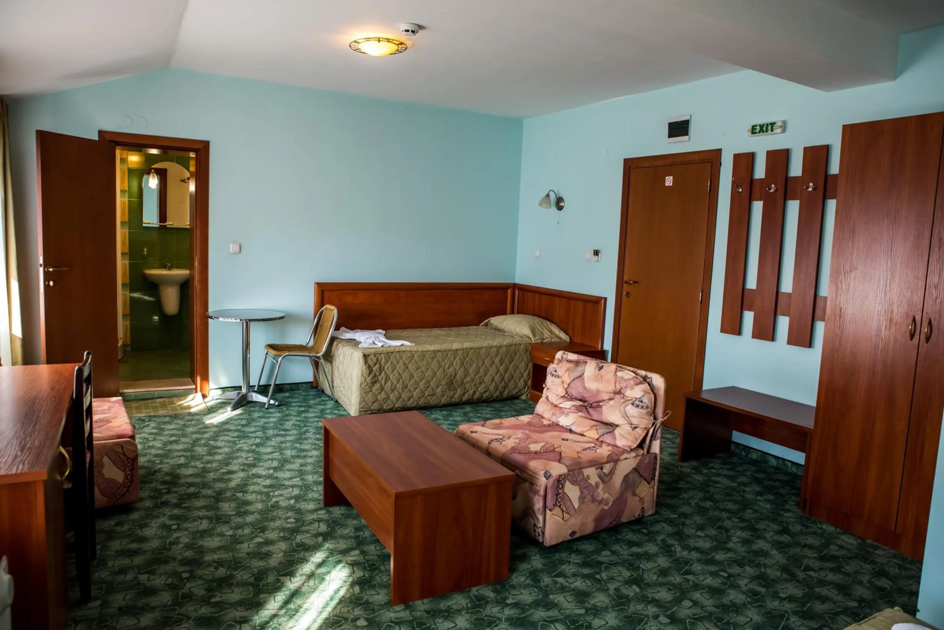 Photo of the whole room, Bed in Bariakov Family Hotel