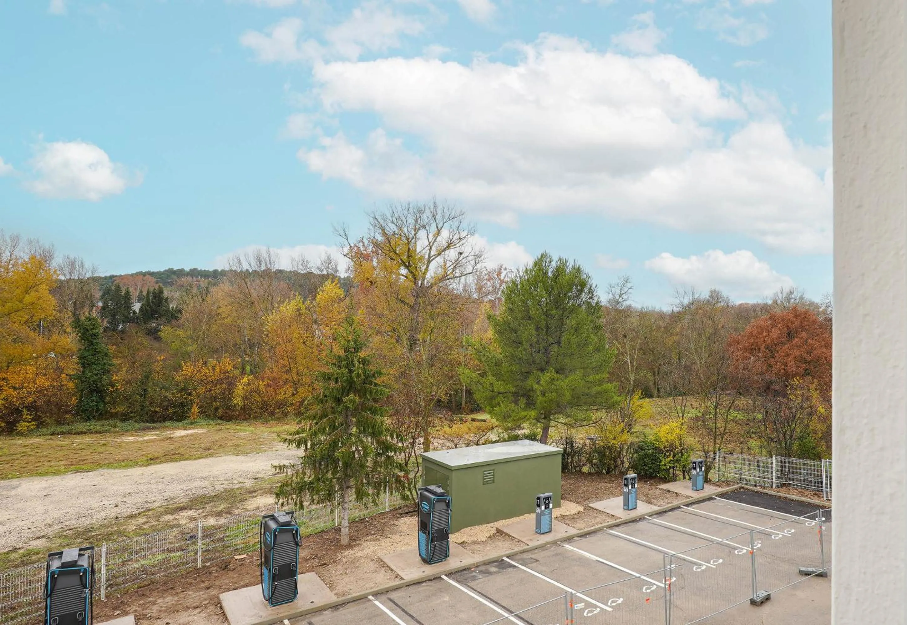 Parking in B&B HOTEL Aix-en-Provence Pont de l'Arc