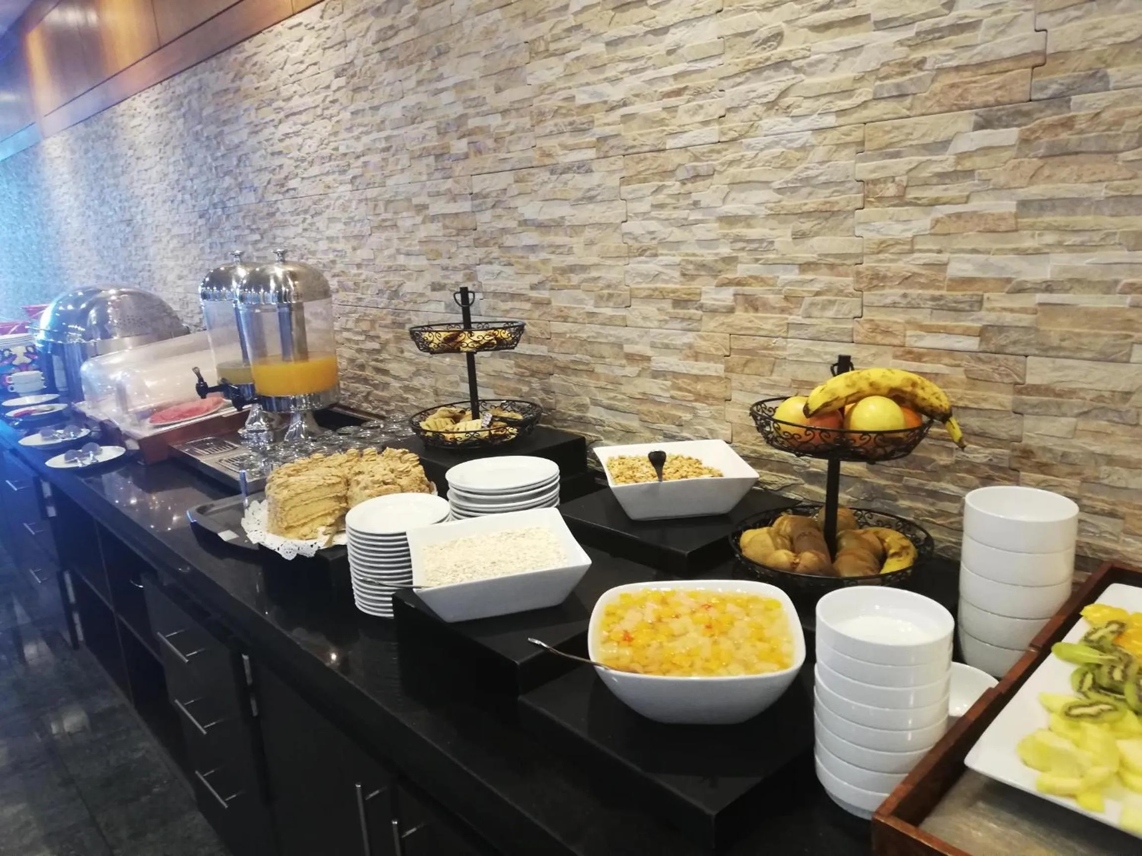 Breakfast in Hotel Diego De Almagro Costanera - Antofagasta