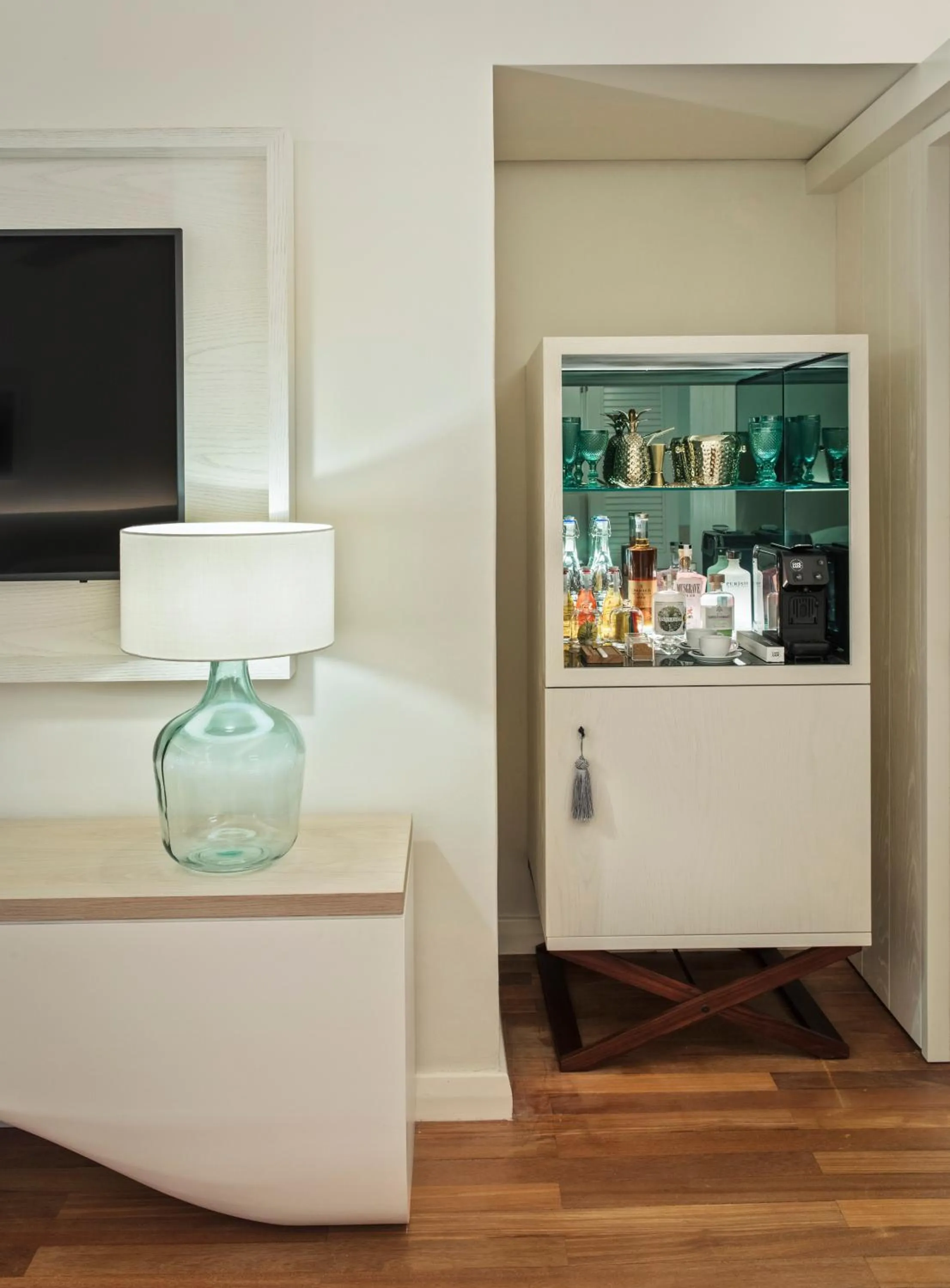 Food and drinks in LUX* Le Morne Resort