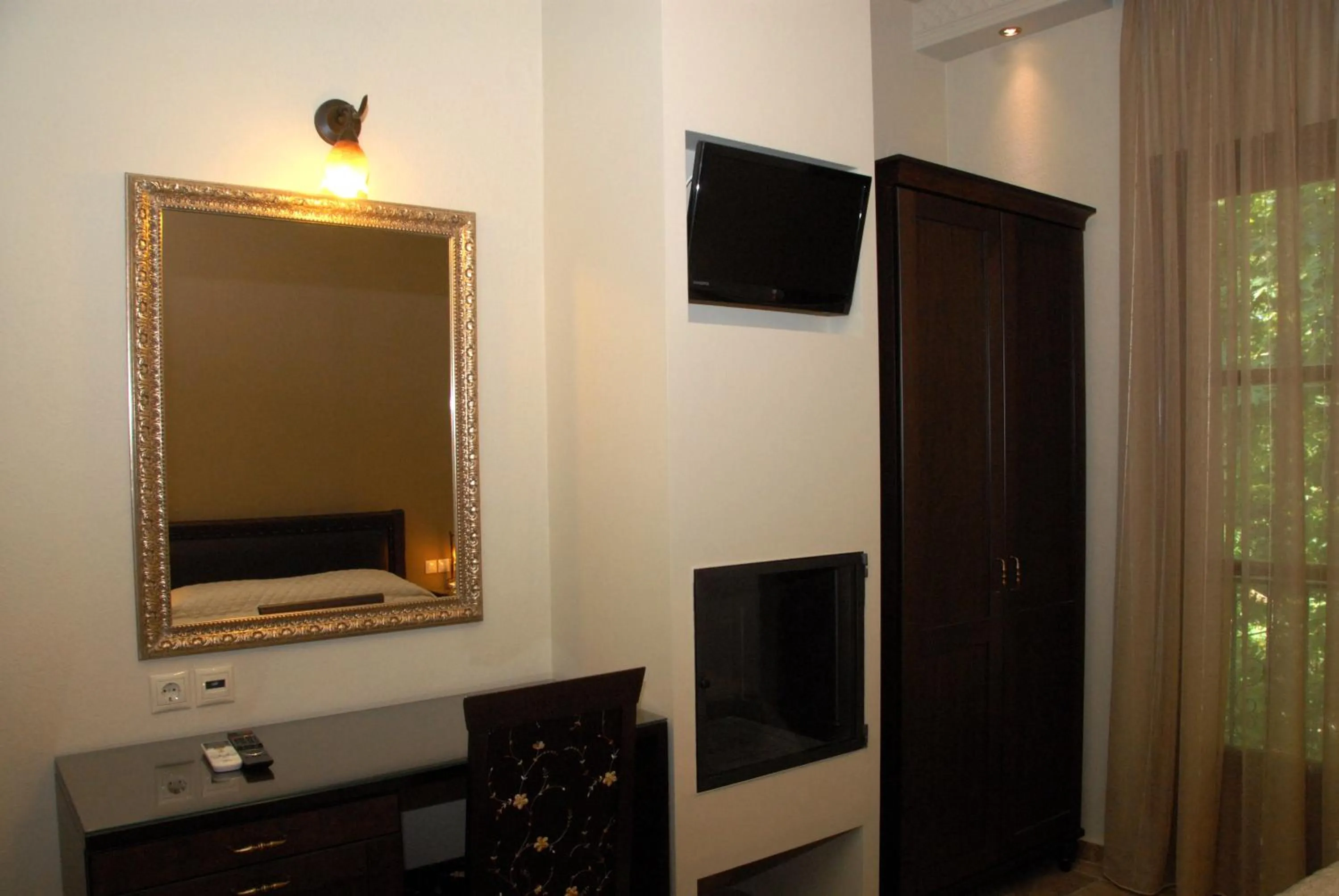 Decorative detail in Hotel Filoxenia