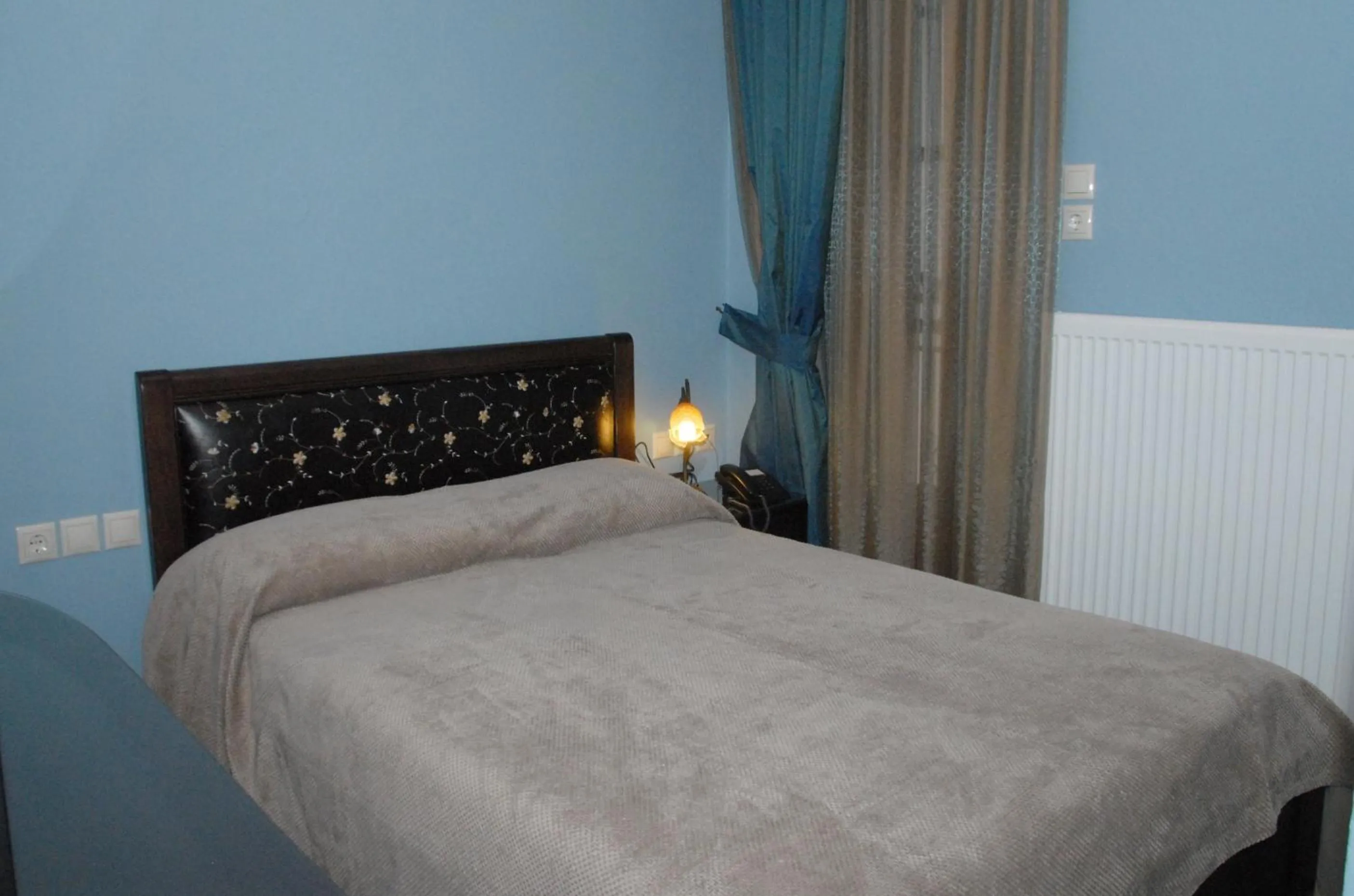 Bed in Hotel Filoxenia