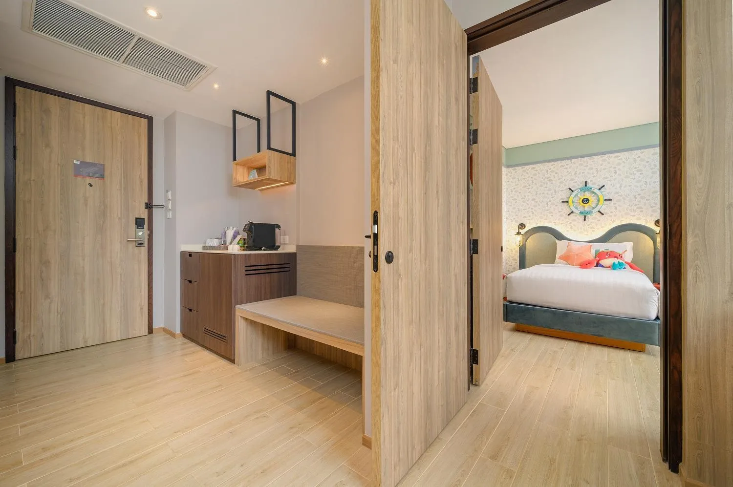 Photo of the whole room, Bed in Holiday Inn Resort Krabi Ao Nang Beach by IHG