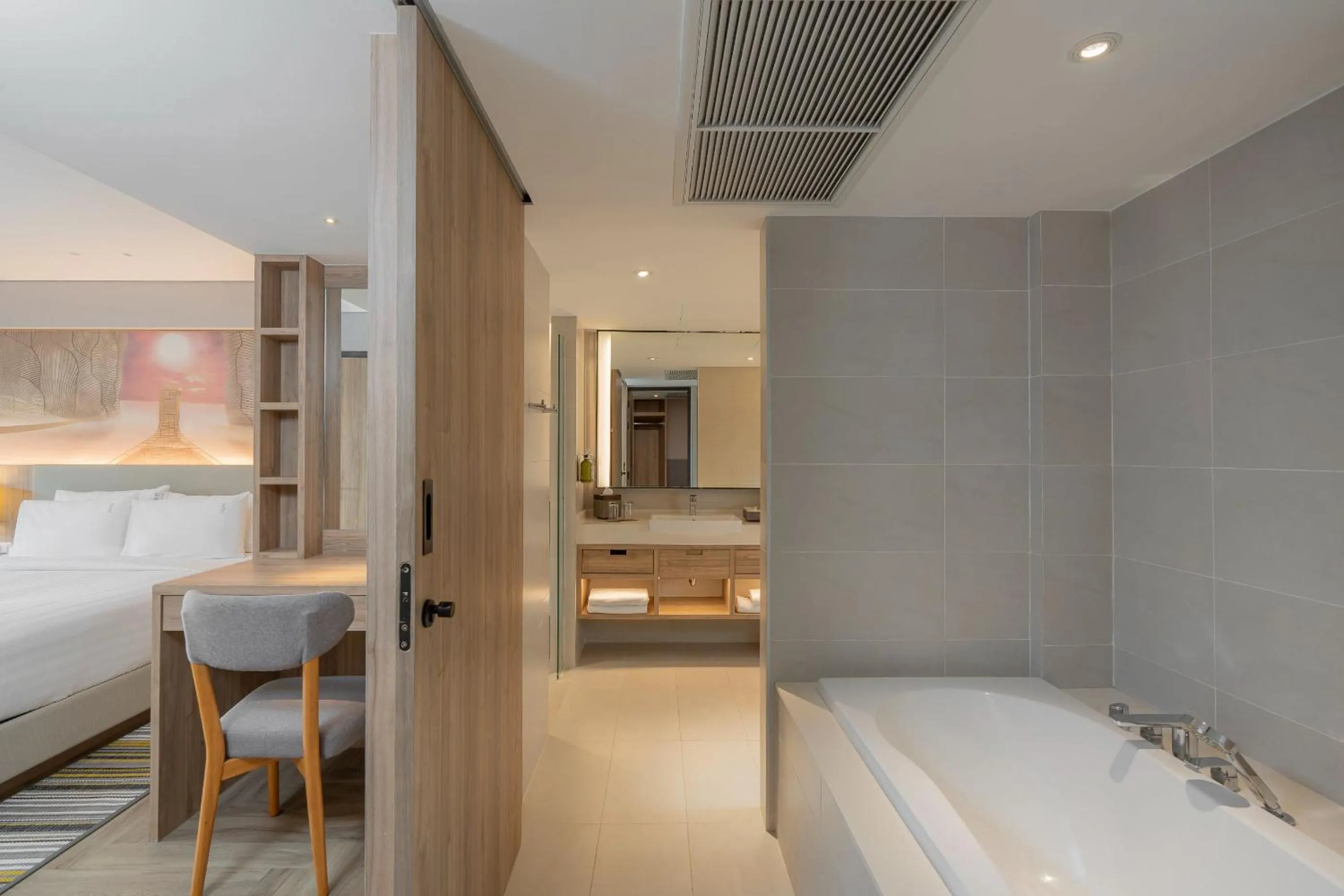 Bathroom, Bed in Holiday Inn Resort Krabi Ao Nang Beach by IHG