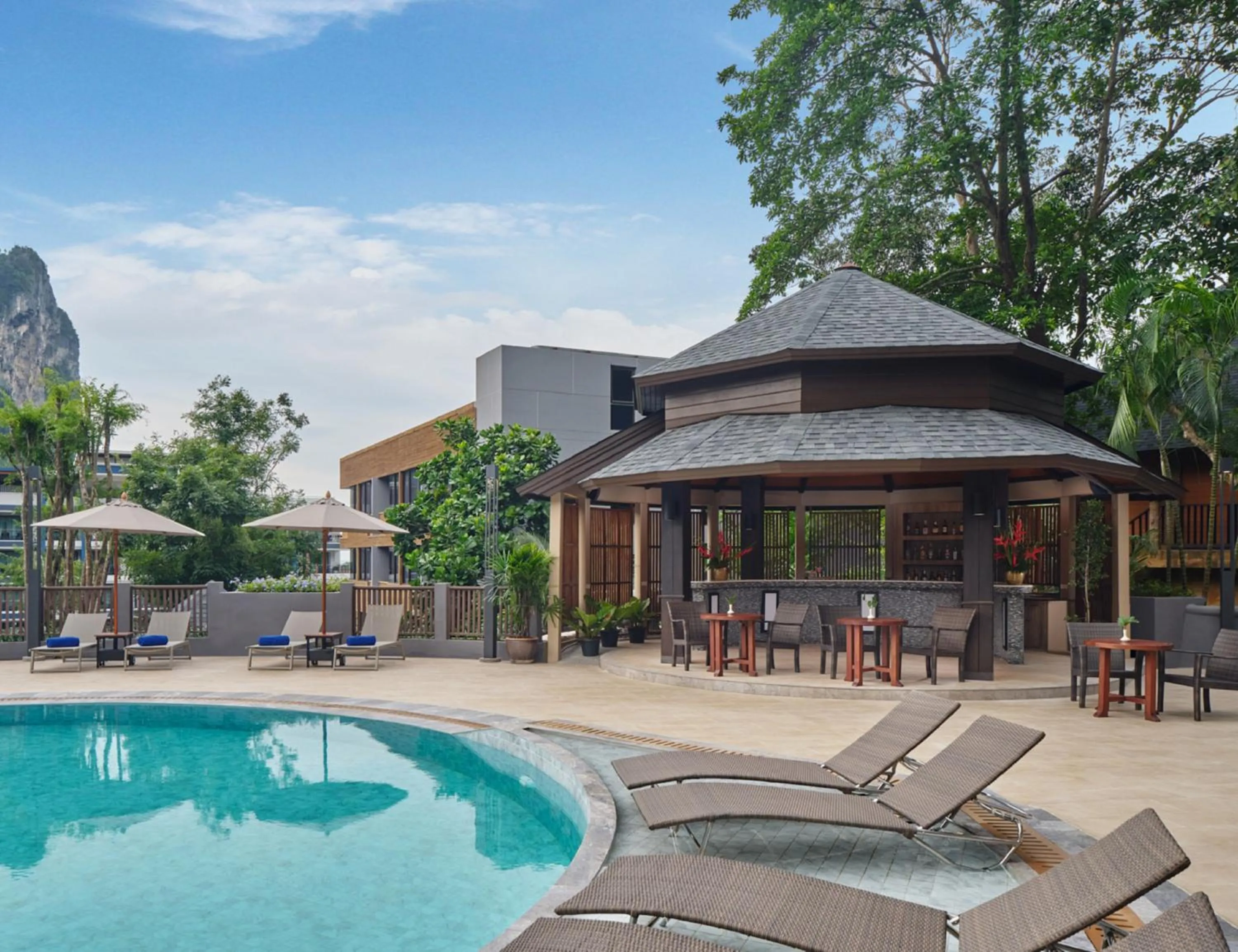 Restaurant/places to eat in Holiday Inn Resort Krabi Ao Nang Beach by IHG