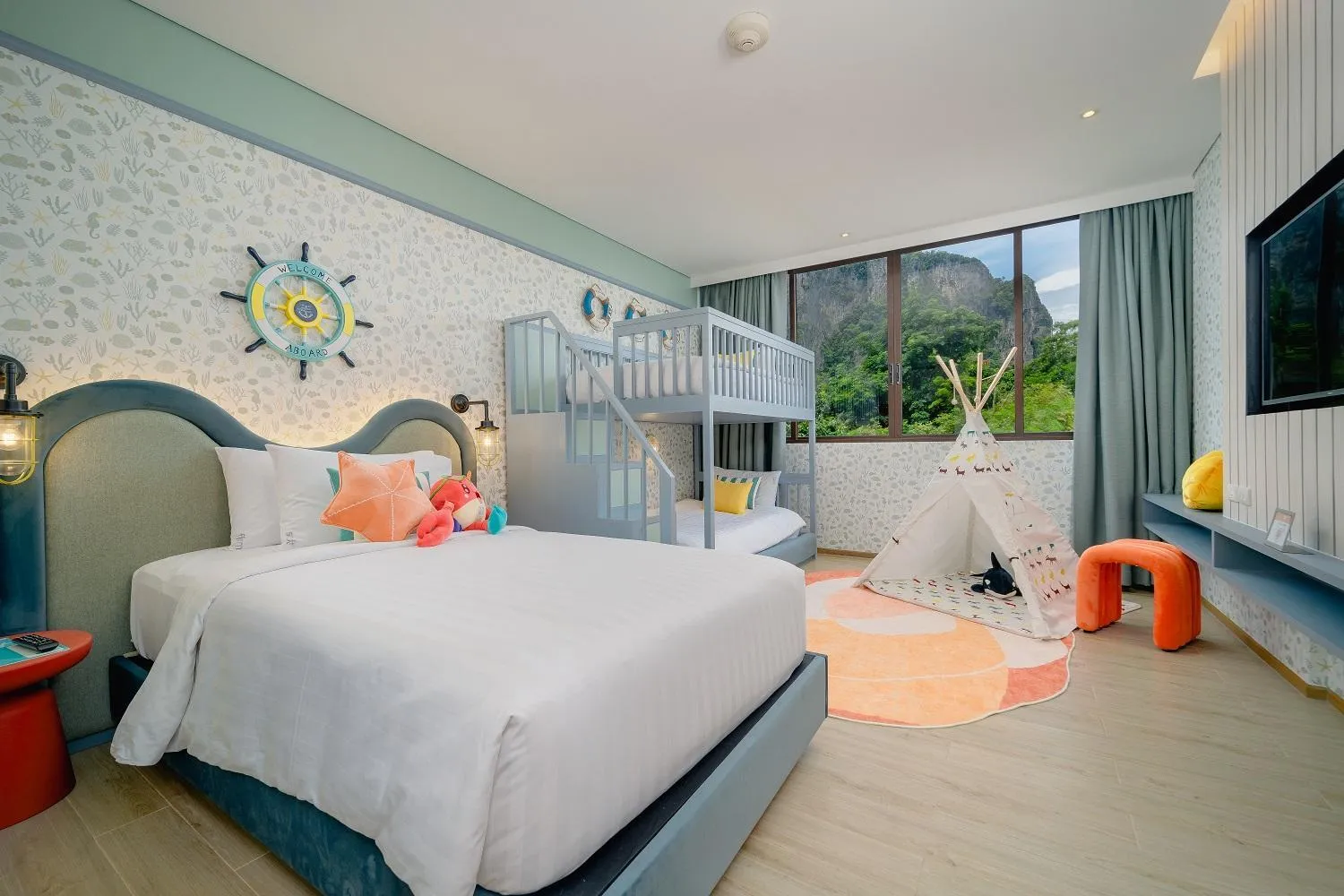 Photo of the whole room, Bed in Holiday Inn Resort Krabi Ao Nang Beach by IHG