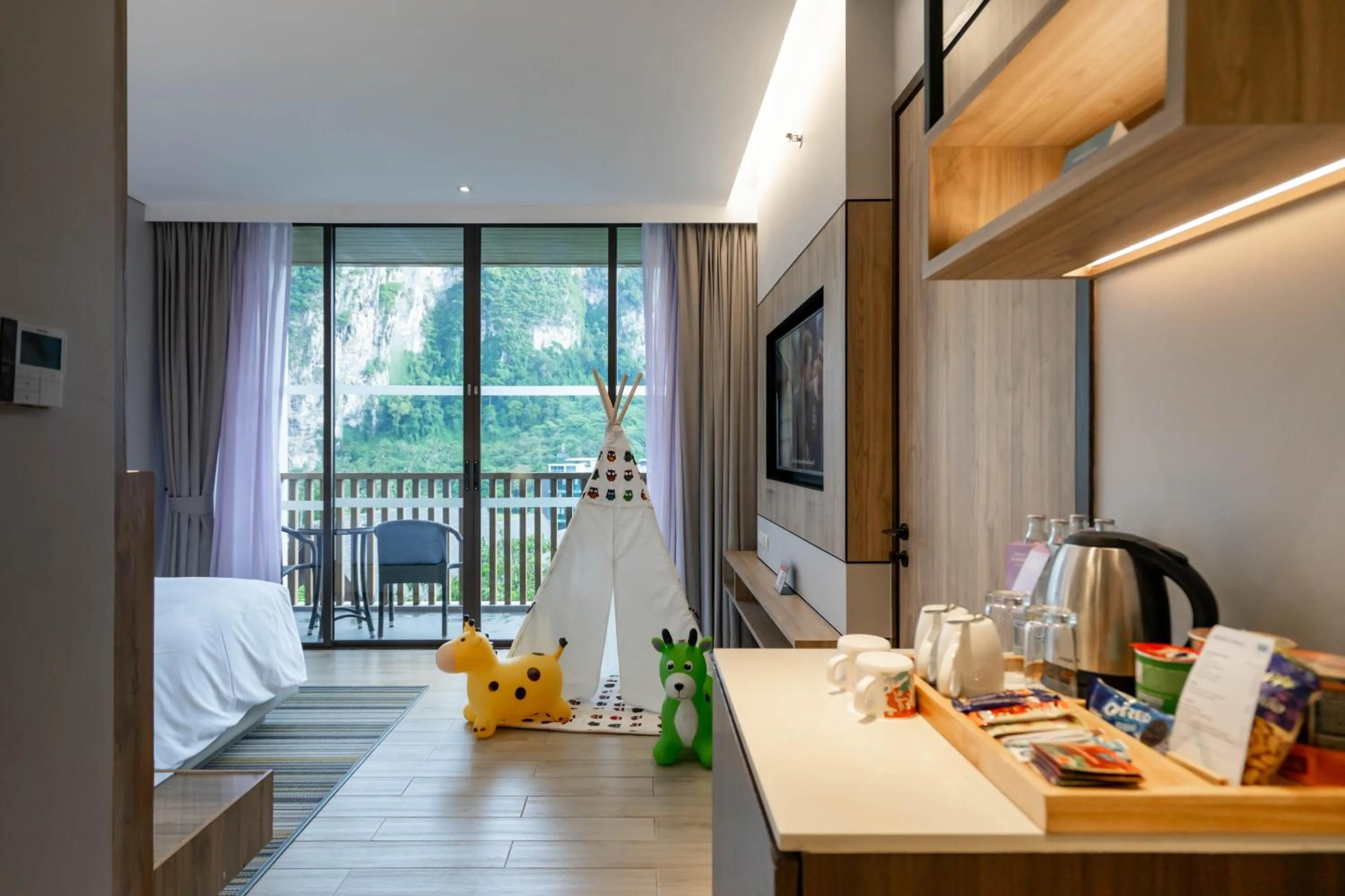 Family in Holiday Inn Resort Krabi Ao Nang Beach by IHG