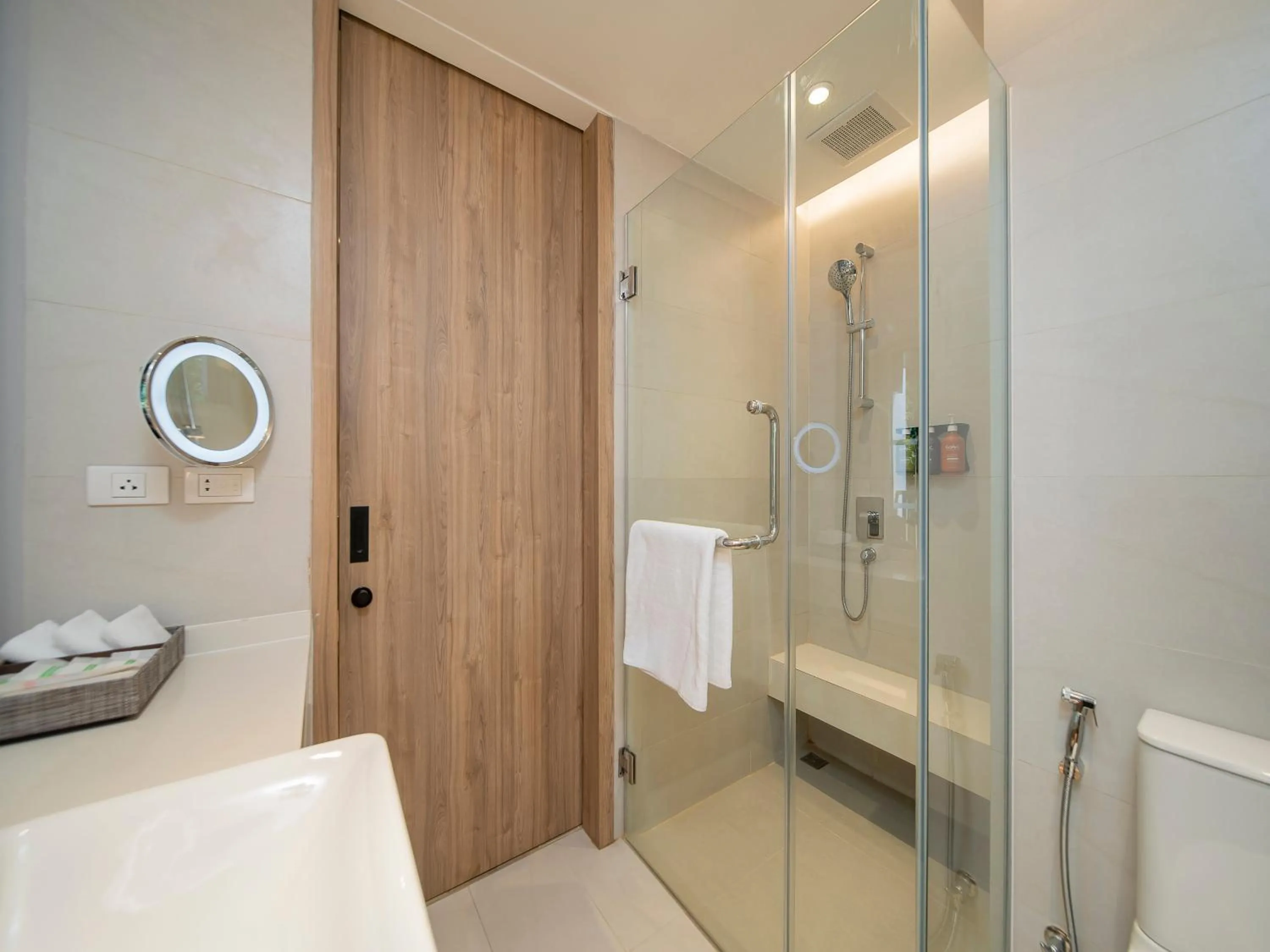 Bathroom in Holiday Inn Resort Krabi Ao Nang Beach by IHG