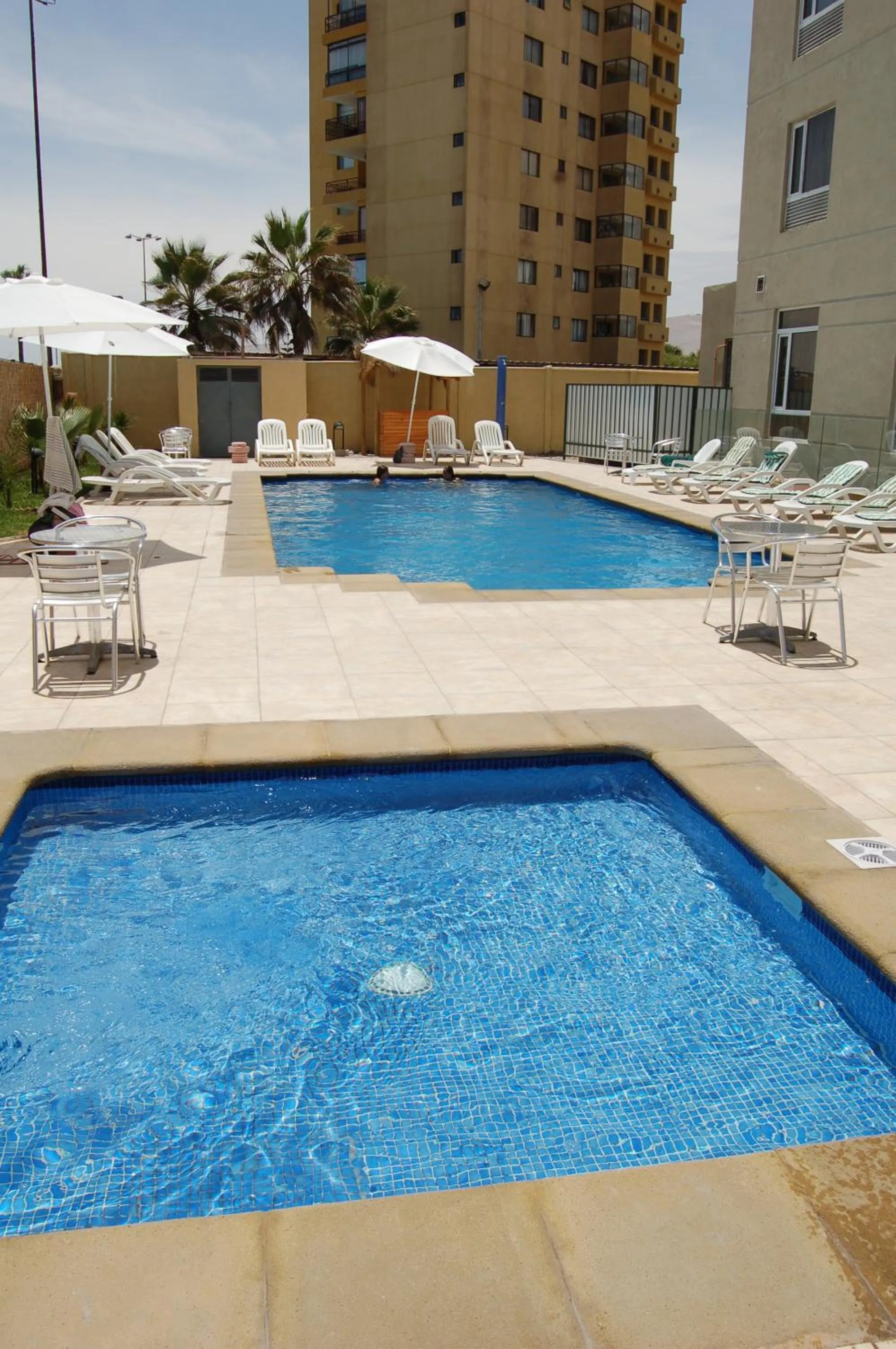 Swimming pool in Hotel Diego De Almagro Arica