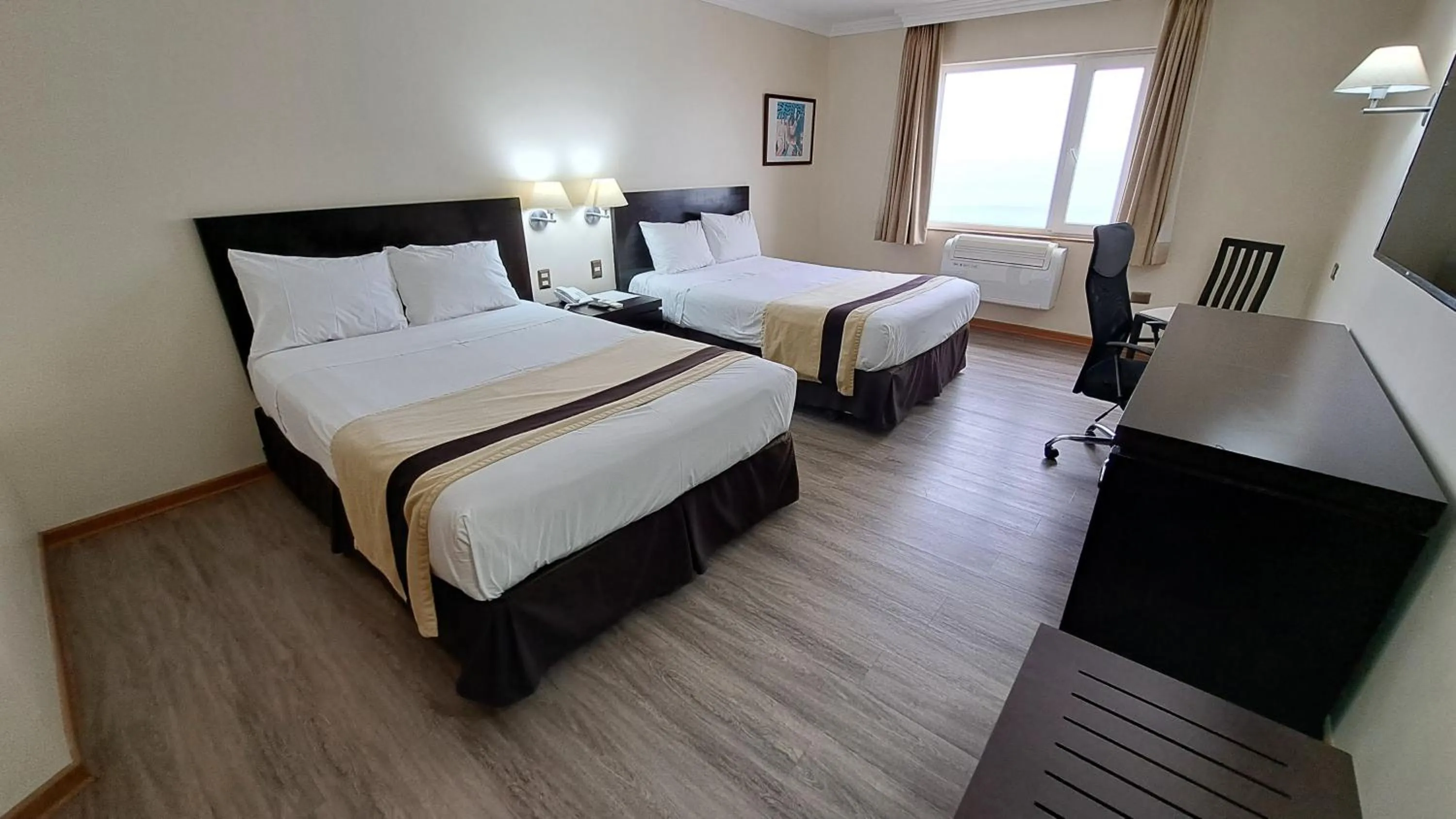 Bedroom, Bed in Hotel Diego De Almagro Arica