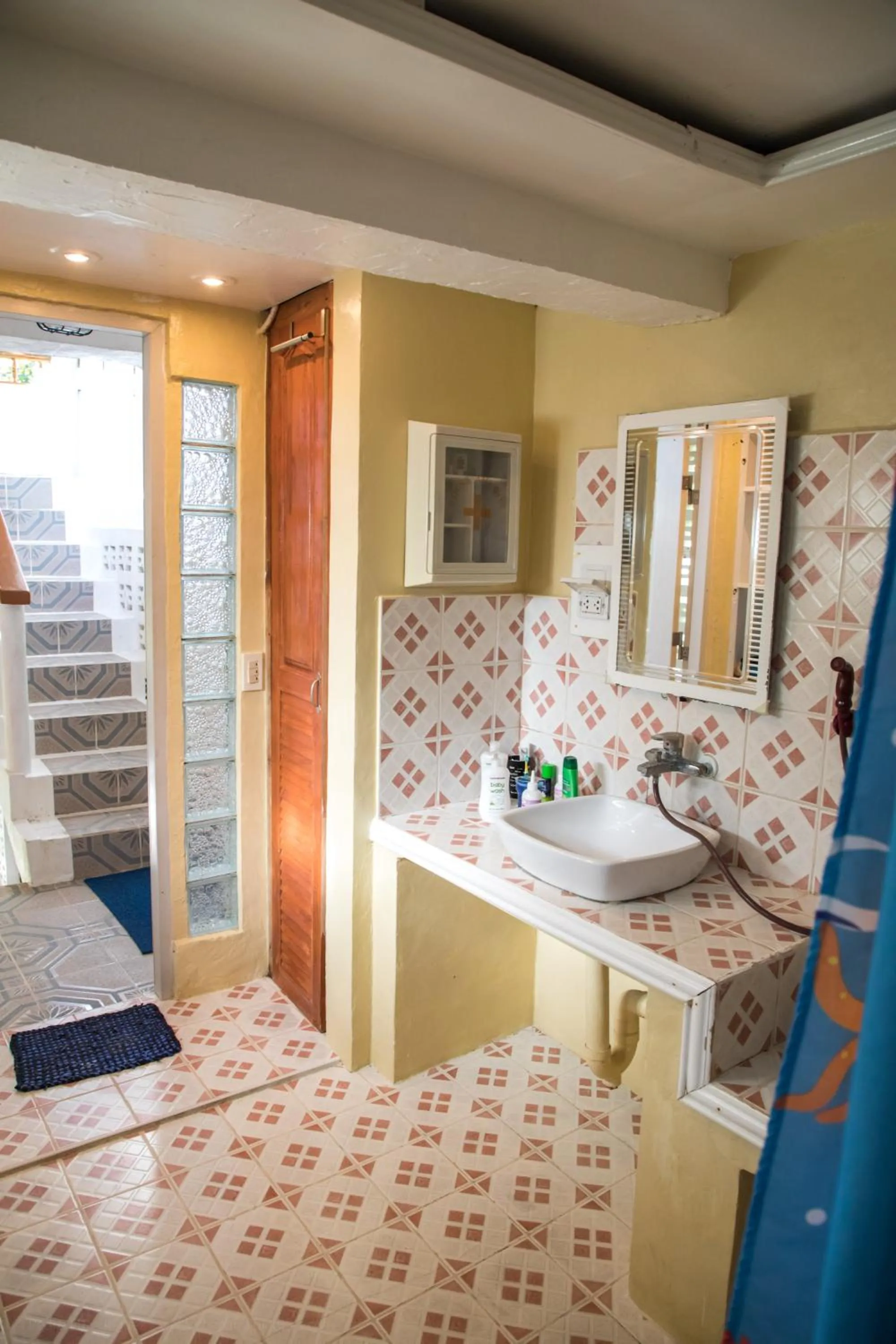 AABANA Beach & Watersport Resort