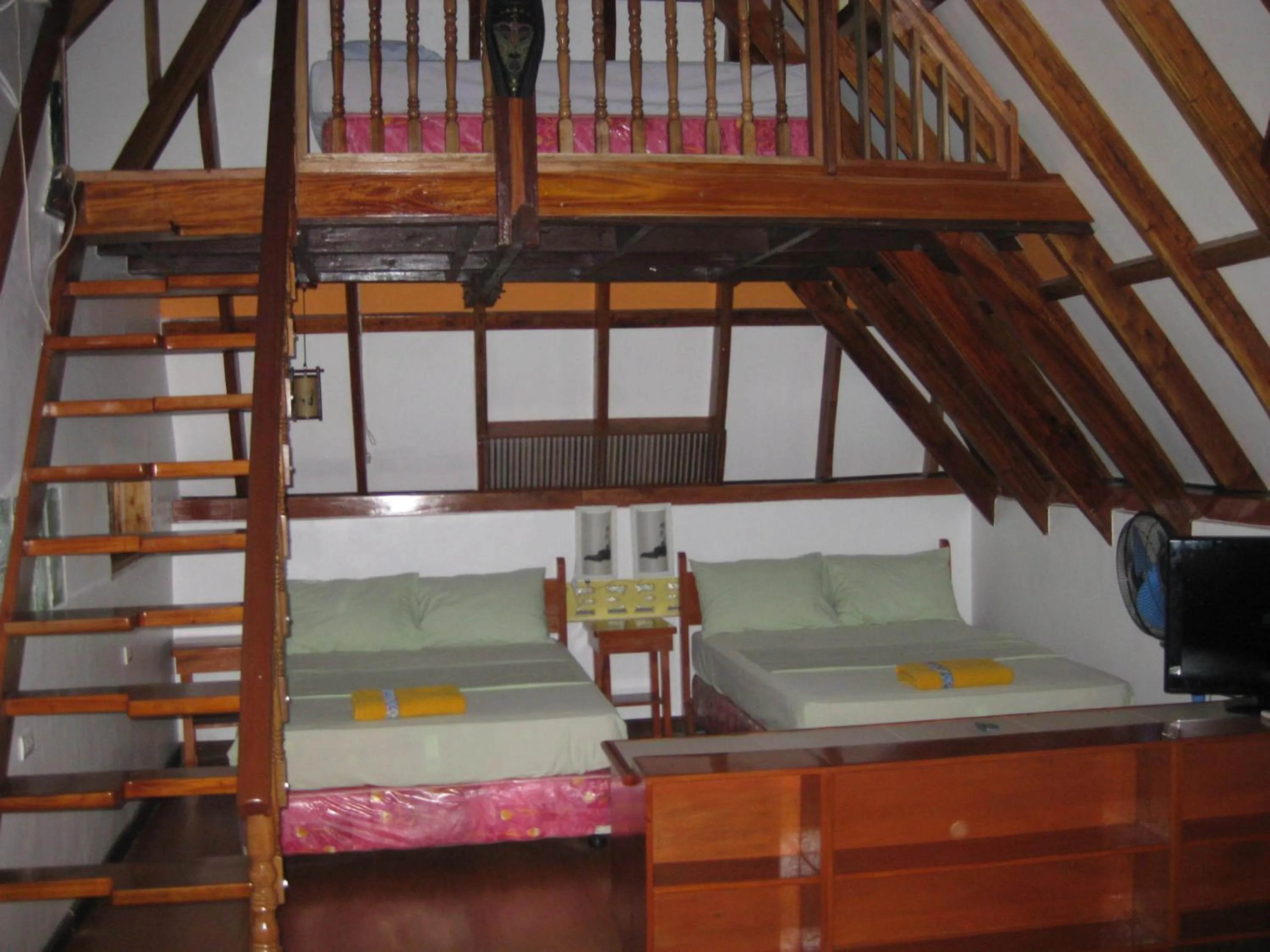 Bed in AABANA Beach & Watersport Resort