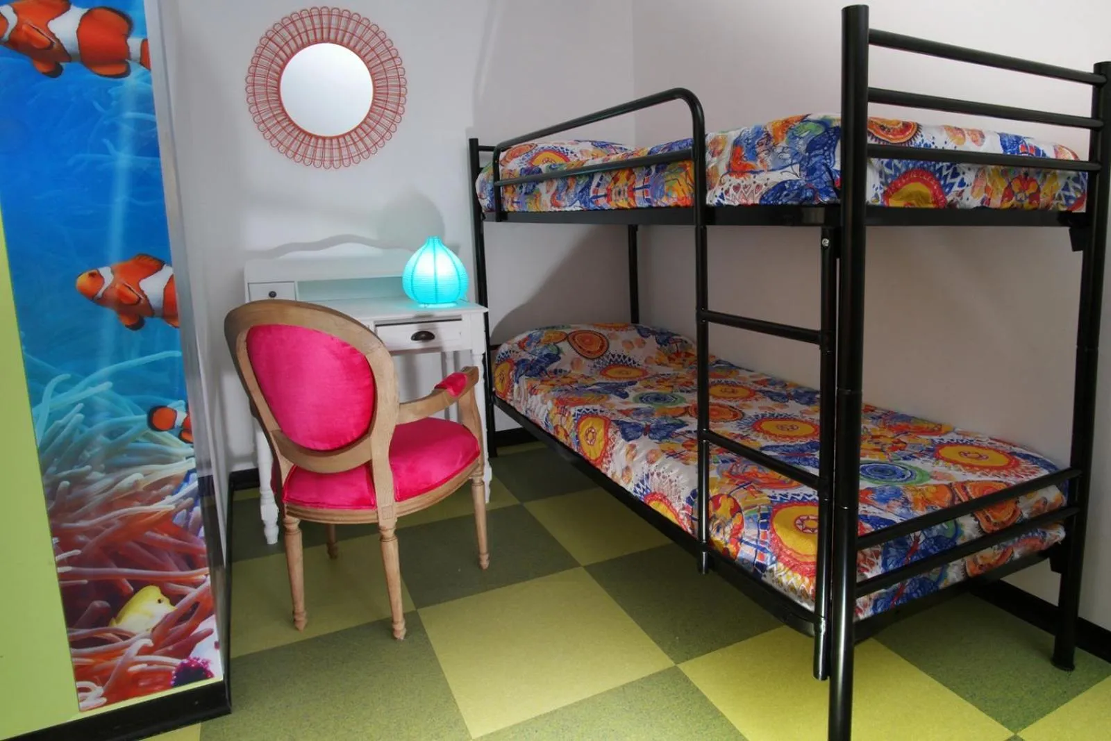 bunk bed, Bed in Milano Affittacamere