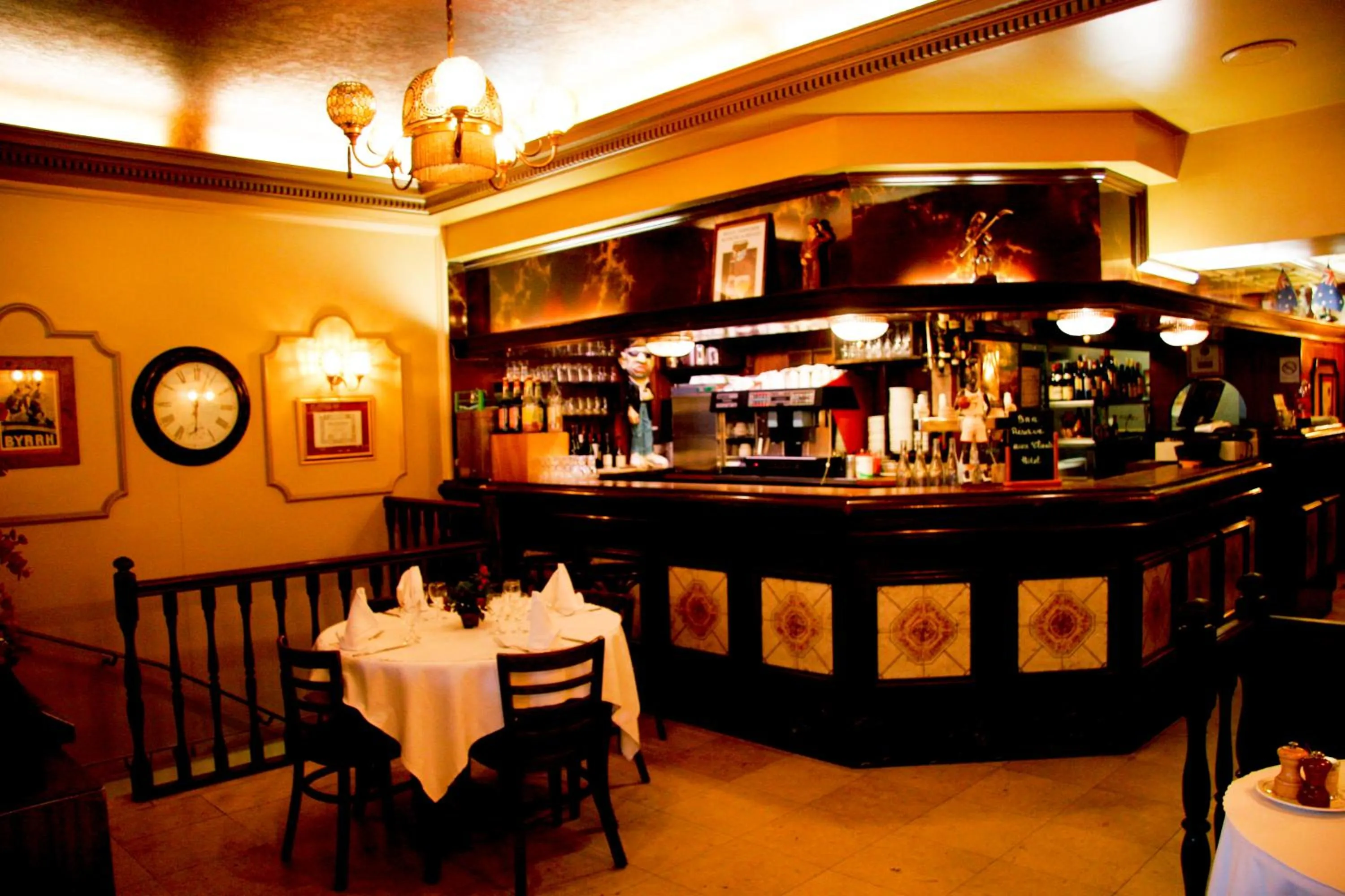 Restaurant/places to eat in Le Ruisseau