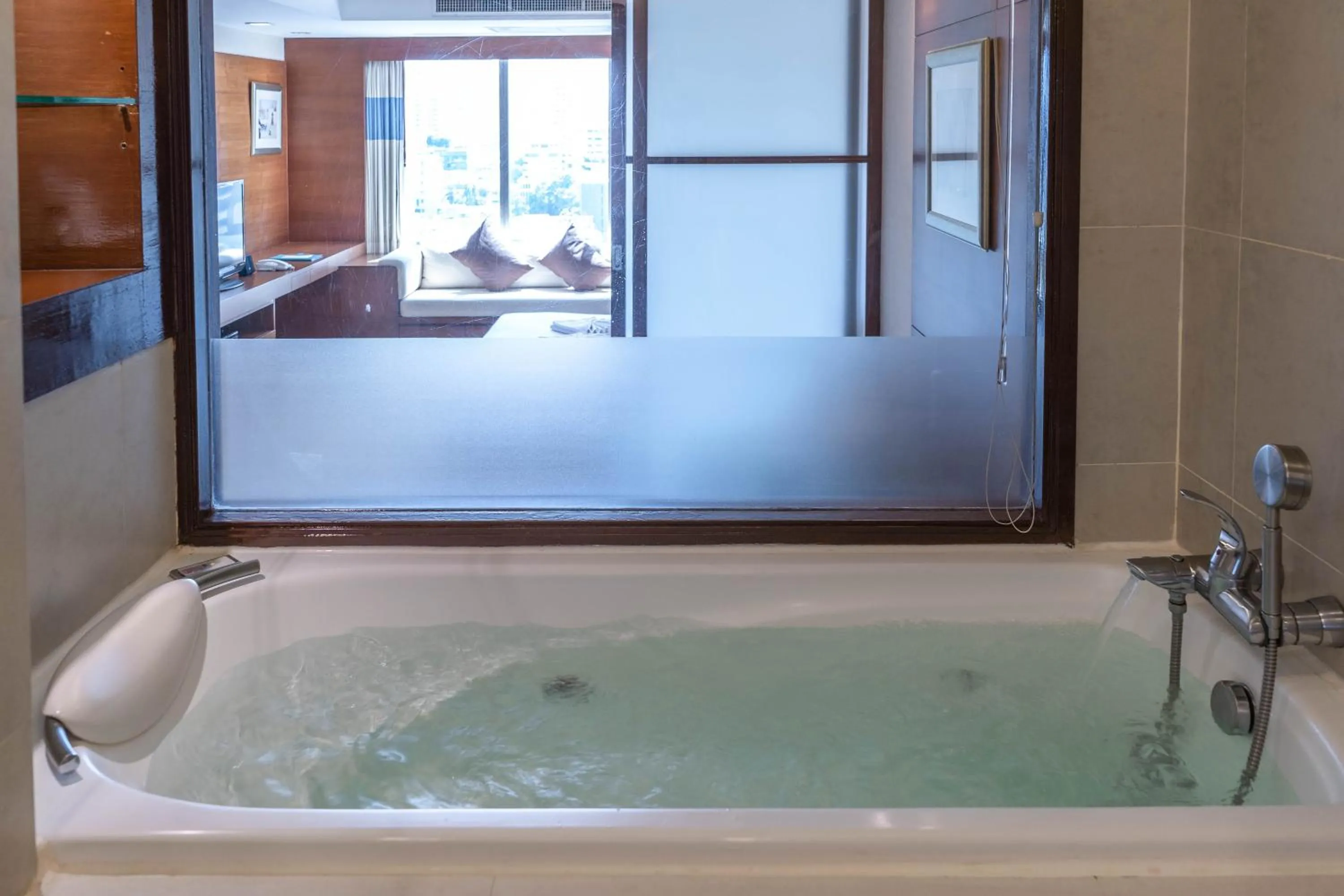 Bathroom in Jasmine City Hotel