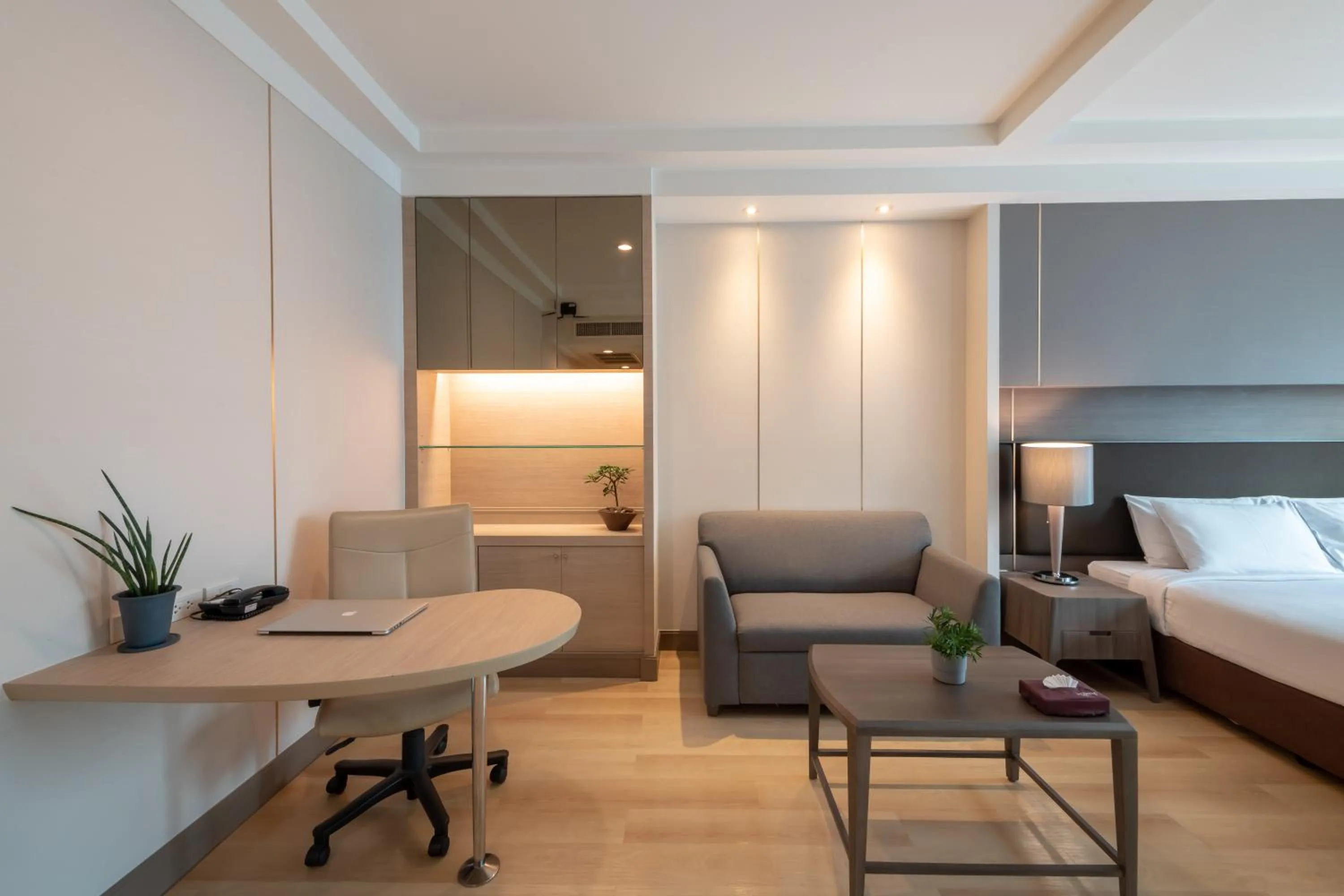 Bed in Jasmine City Hotel