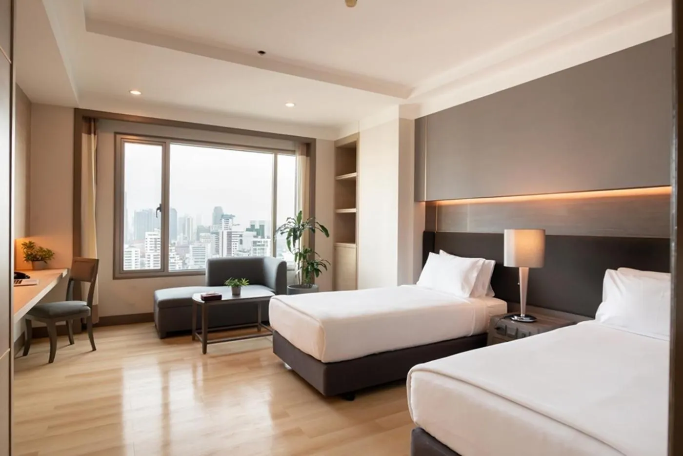 Bedroom, Bed in Jasmine City Hotel