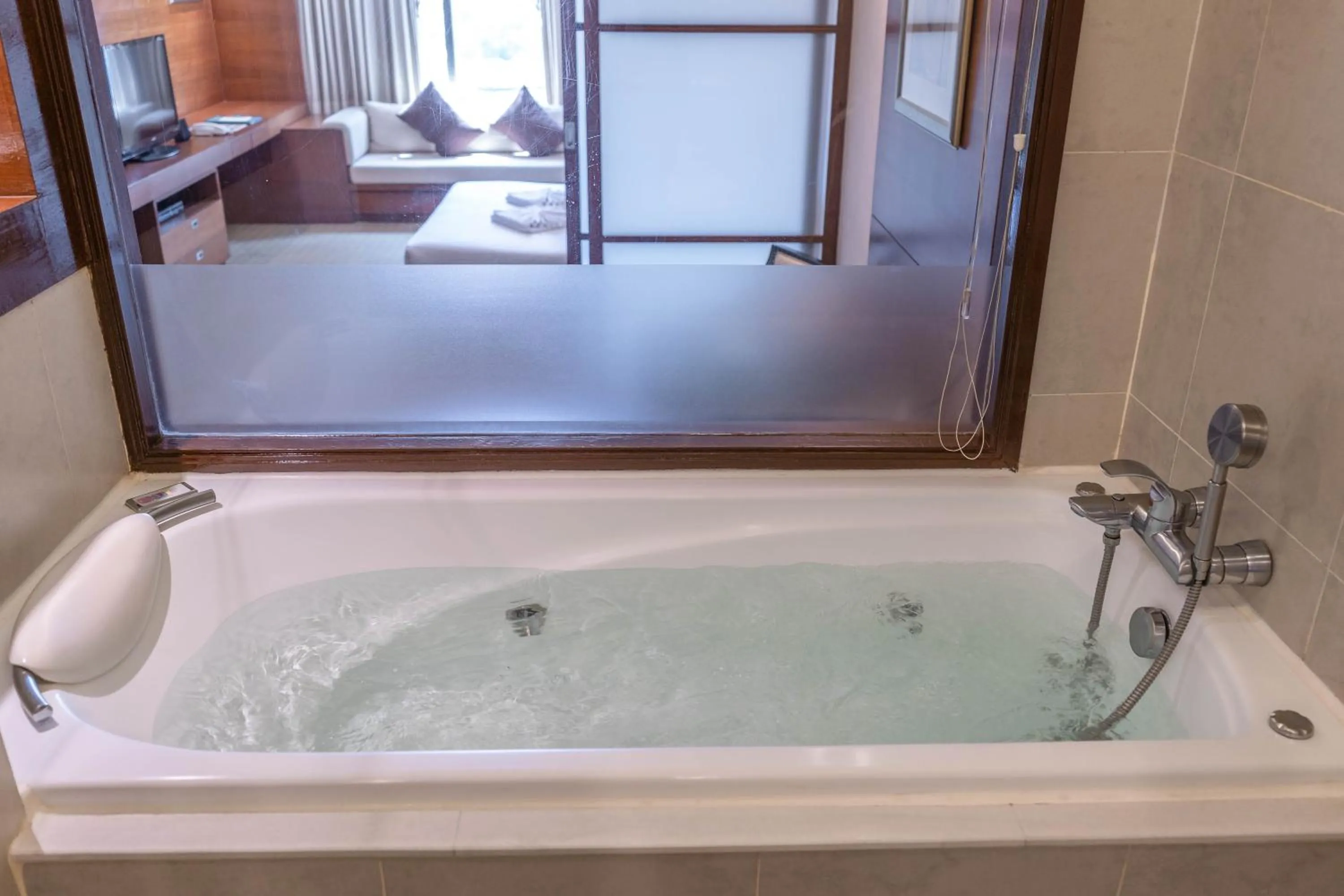 Bathroom in Jasmine City Hotel