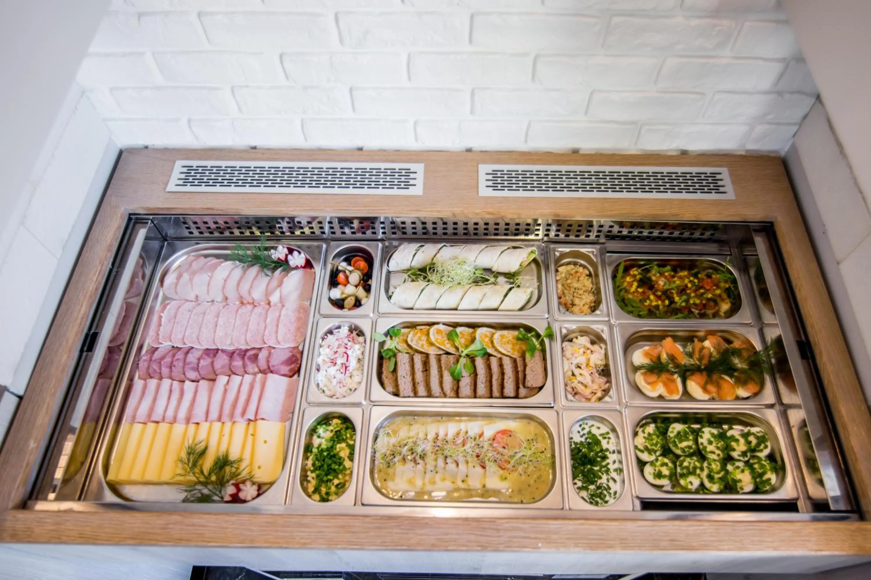 Buffet breakfast in Dworek Pani Walewska