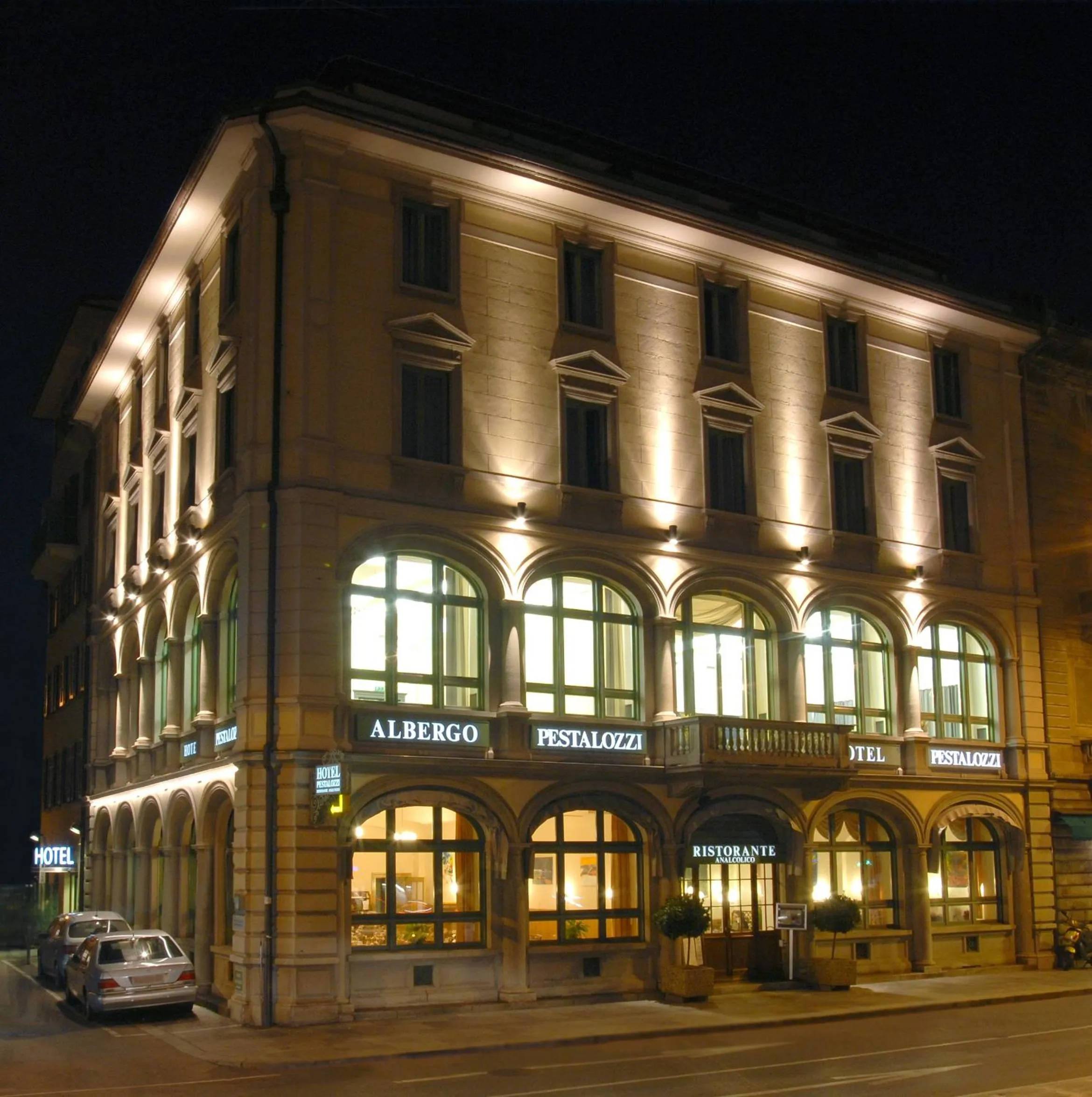 Facade/entrance in Hotel Pestalozzi Lugano