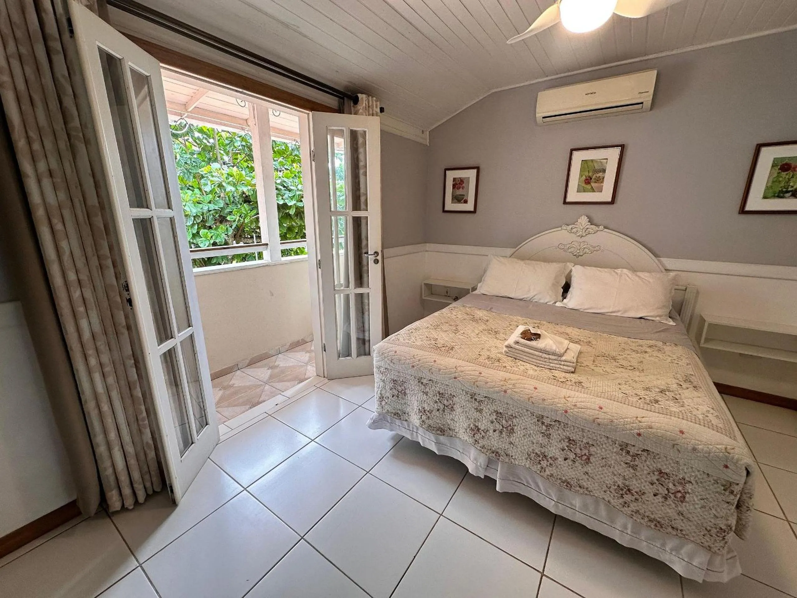 Bedroom, Bed in Pousada Paty´s Garden