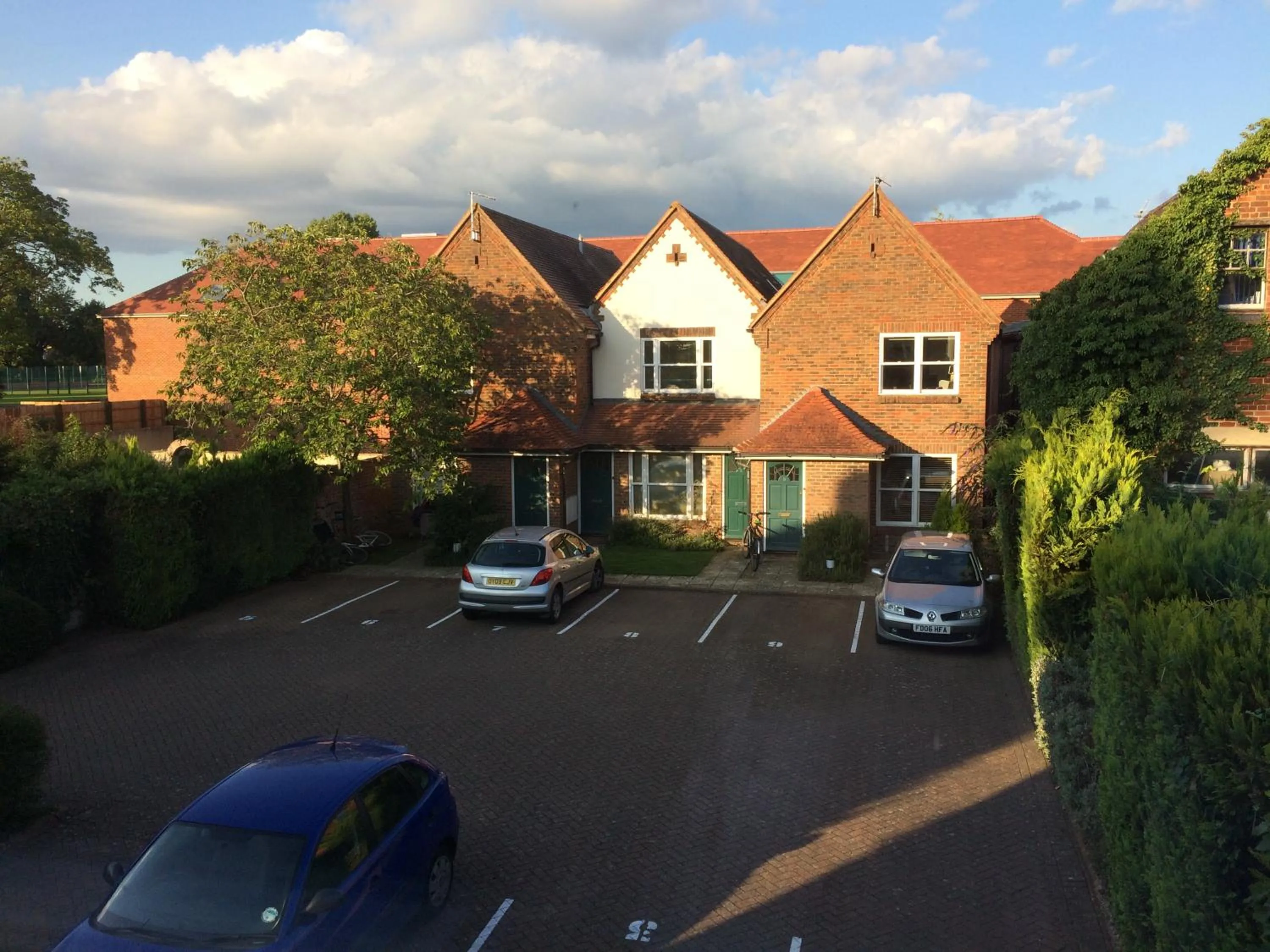 Summer in 3 Summertown Court