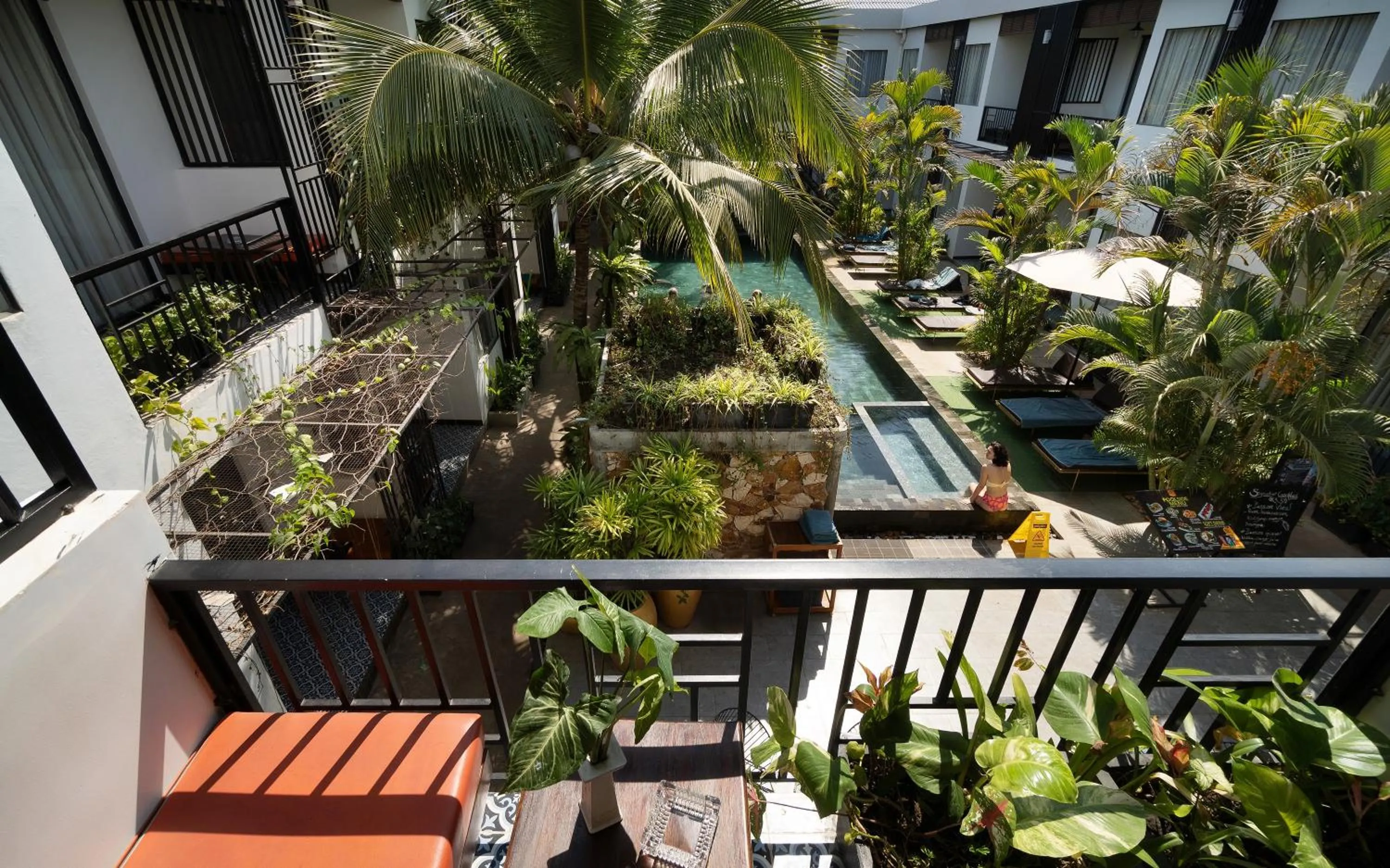 Day in Central Corner d'Angkor