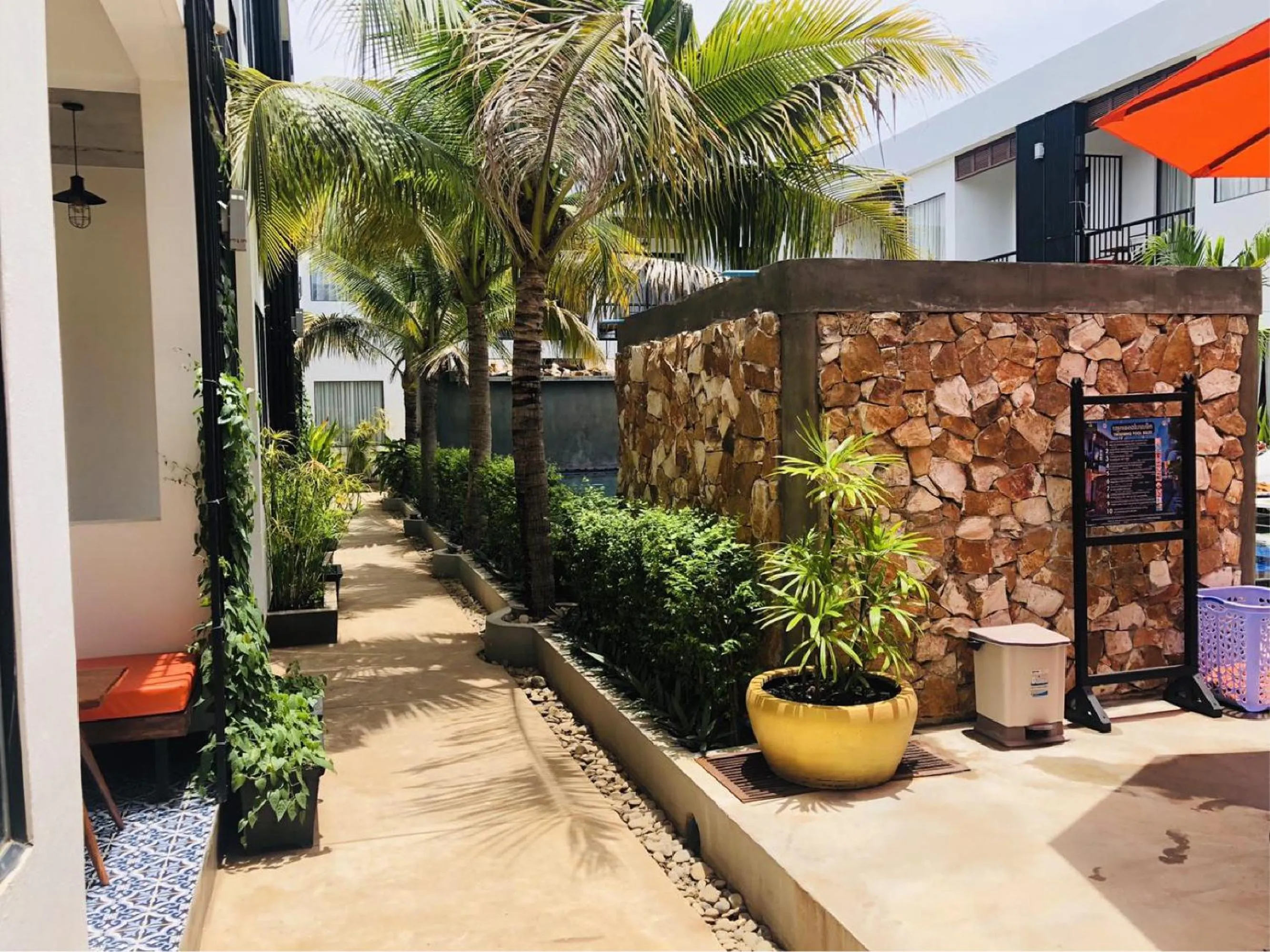 Garden in Central Corner d'Angkor