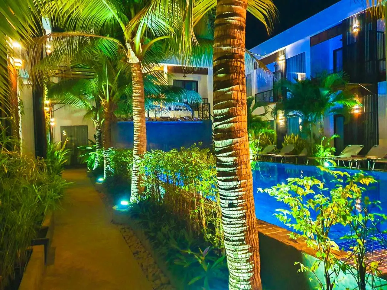 Property building in Central Corner d'Angkor