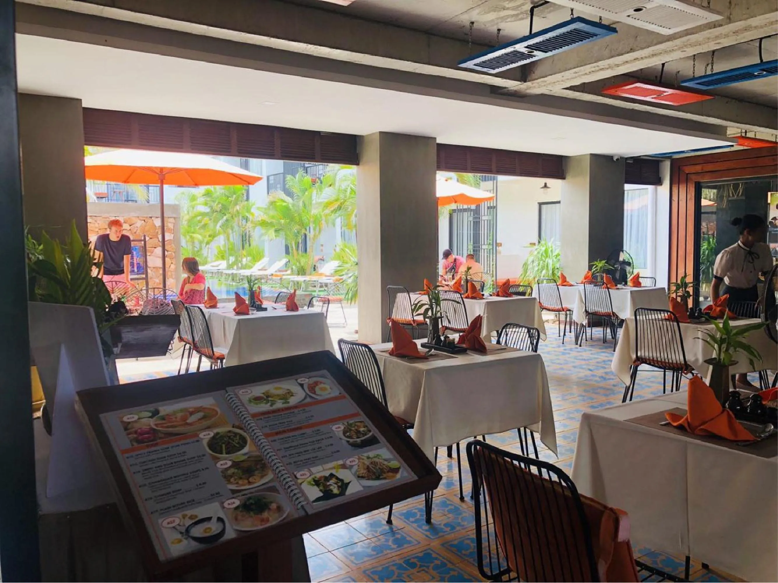 Restaurant/places to eat in Central Corner d'Angkor