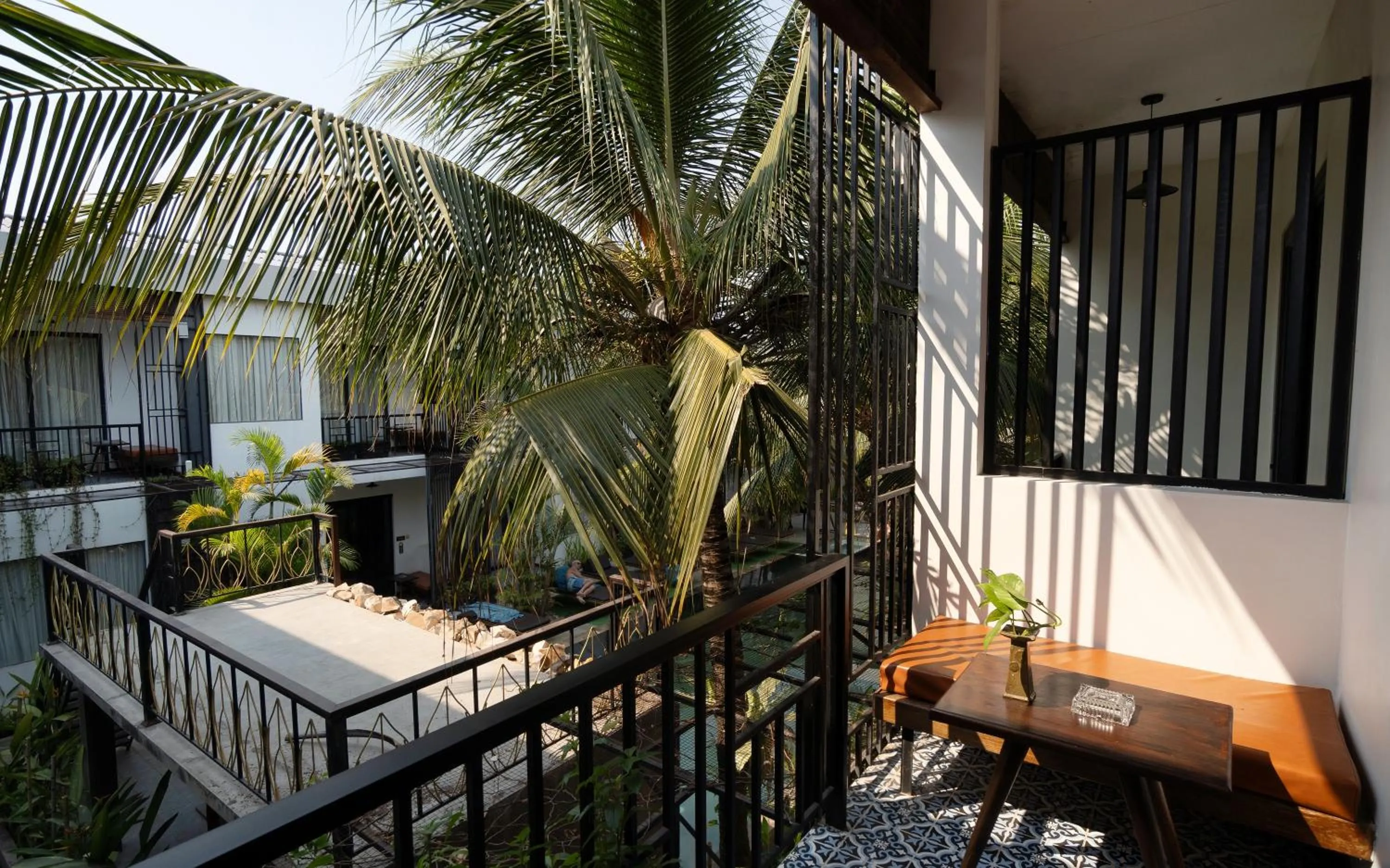 Day in Central Corner d'Angkor