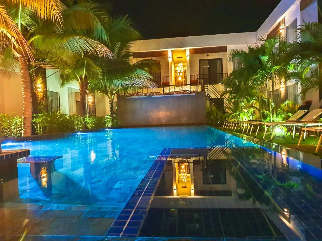 Property building in Central Corner d'Angkor