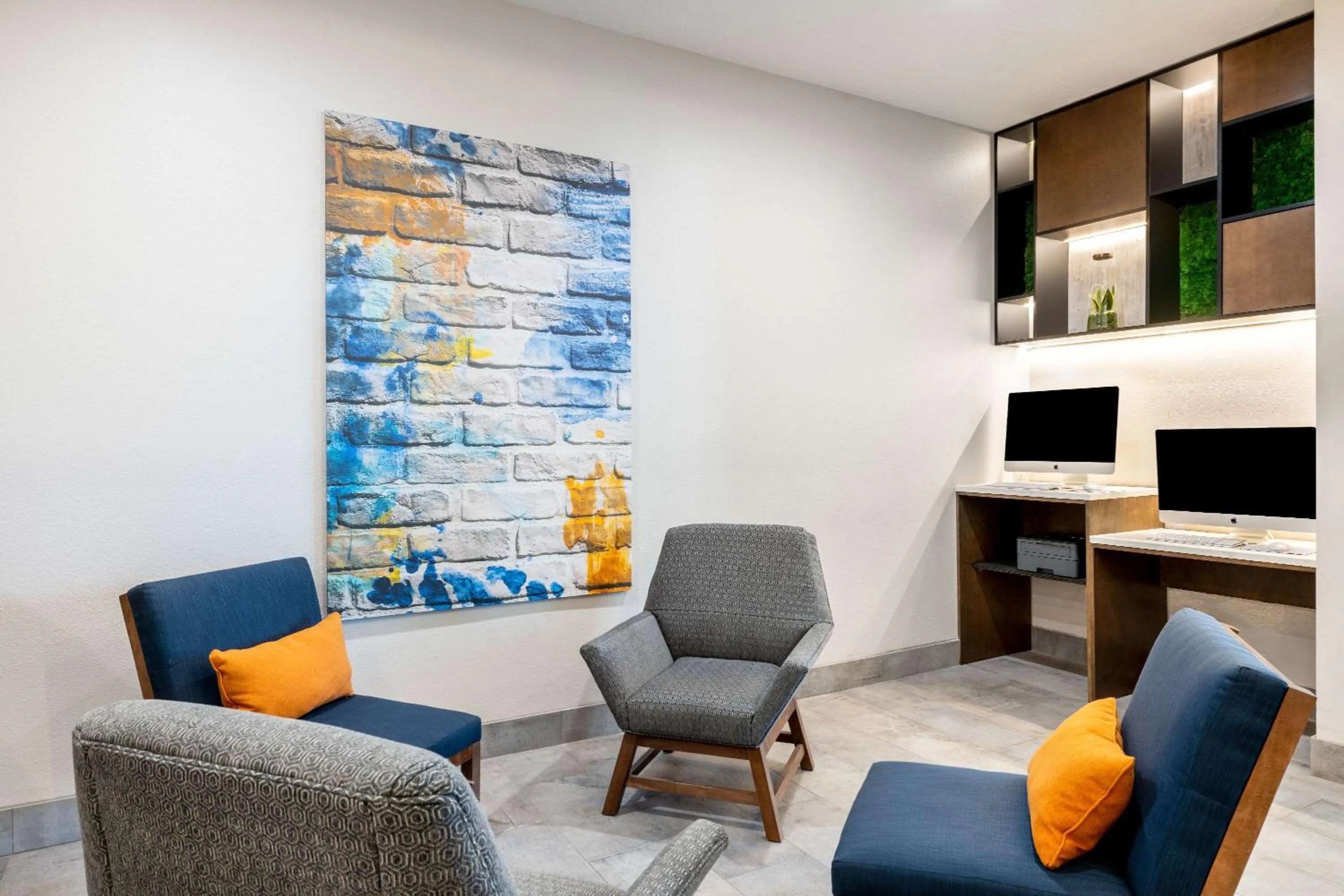 Business facilities in La Quinta by Wyndham St. George