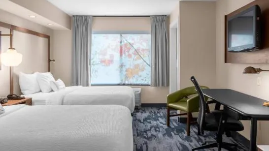 Bed in Fairfield by Marriott Inn & Suites Columbus Hilliard