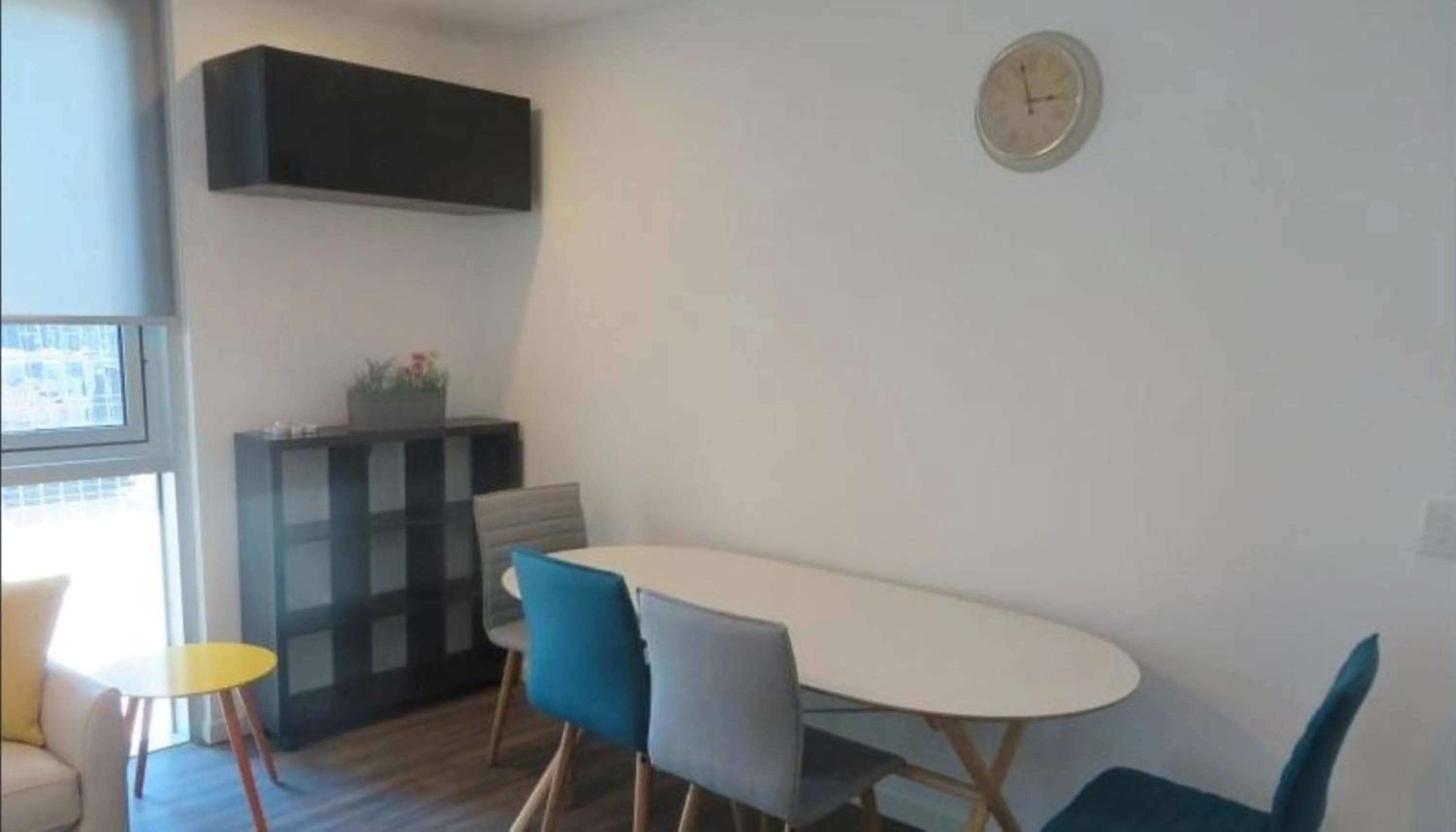 Seating area in Readyset Apartments at Liberty