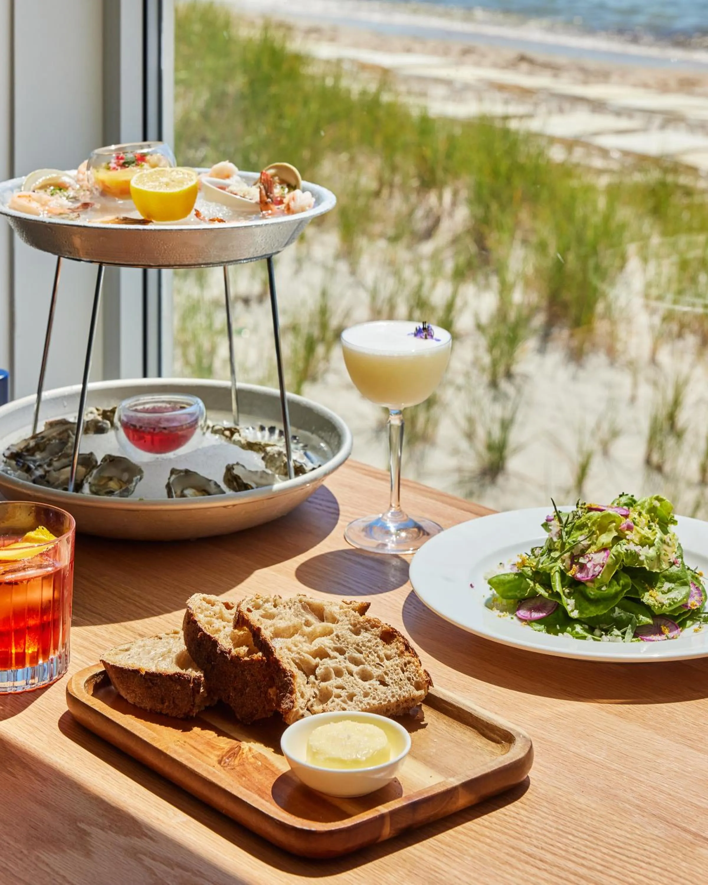 Restaurant/places to eat in Sea Crest Beach Resort