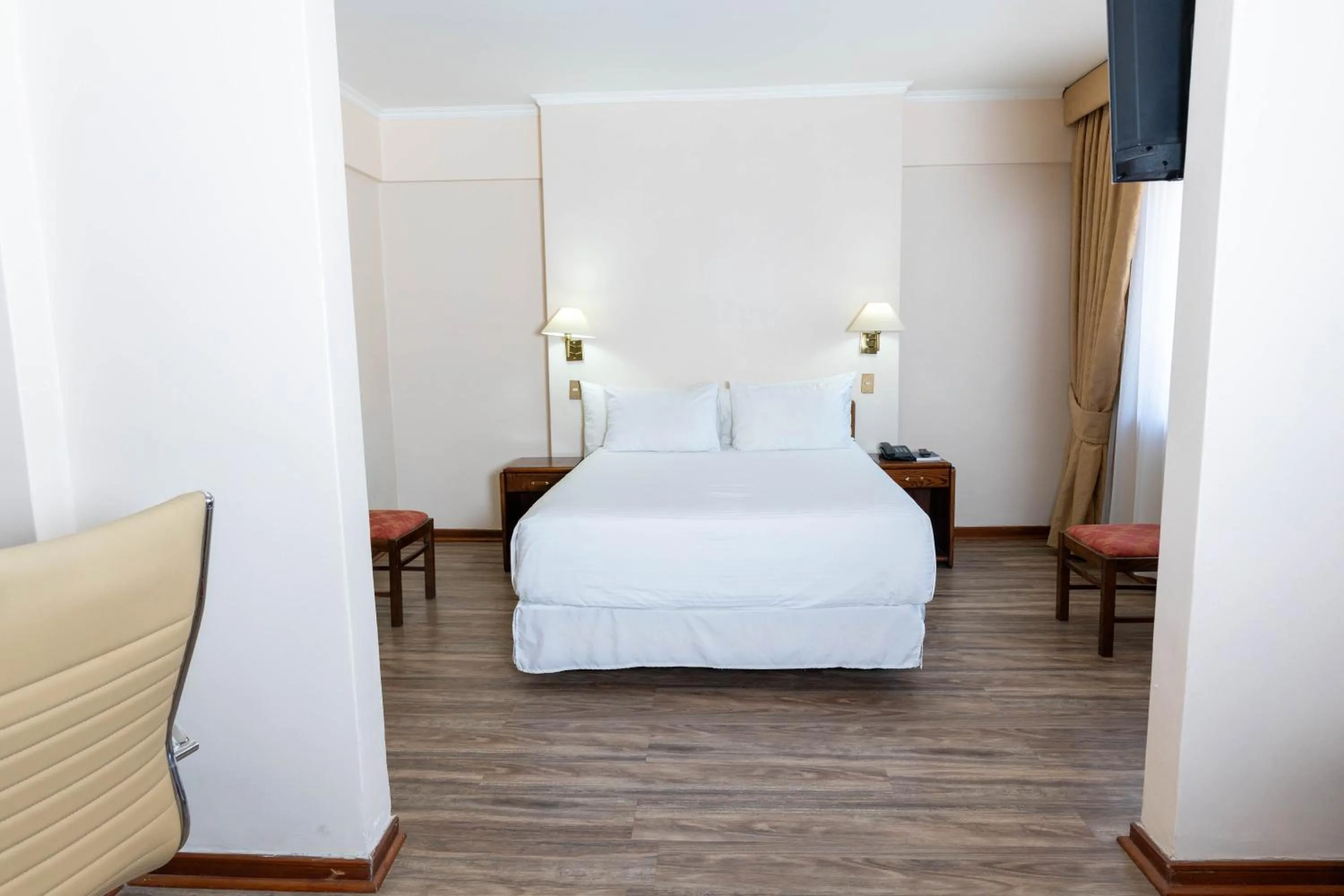 Bed in Hotel Francisco De Aguirre