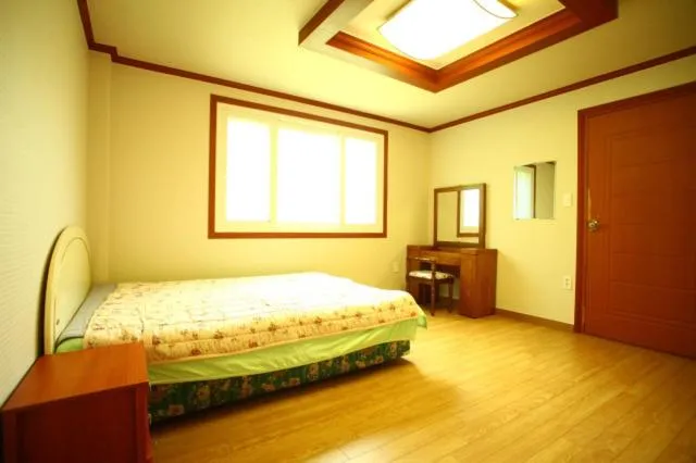 Bed in Bluesky Pension